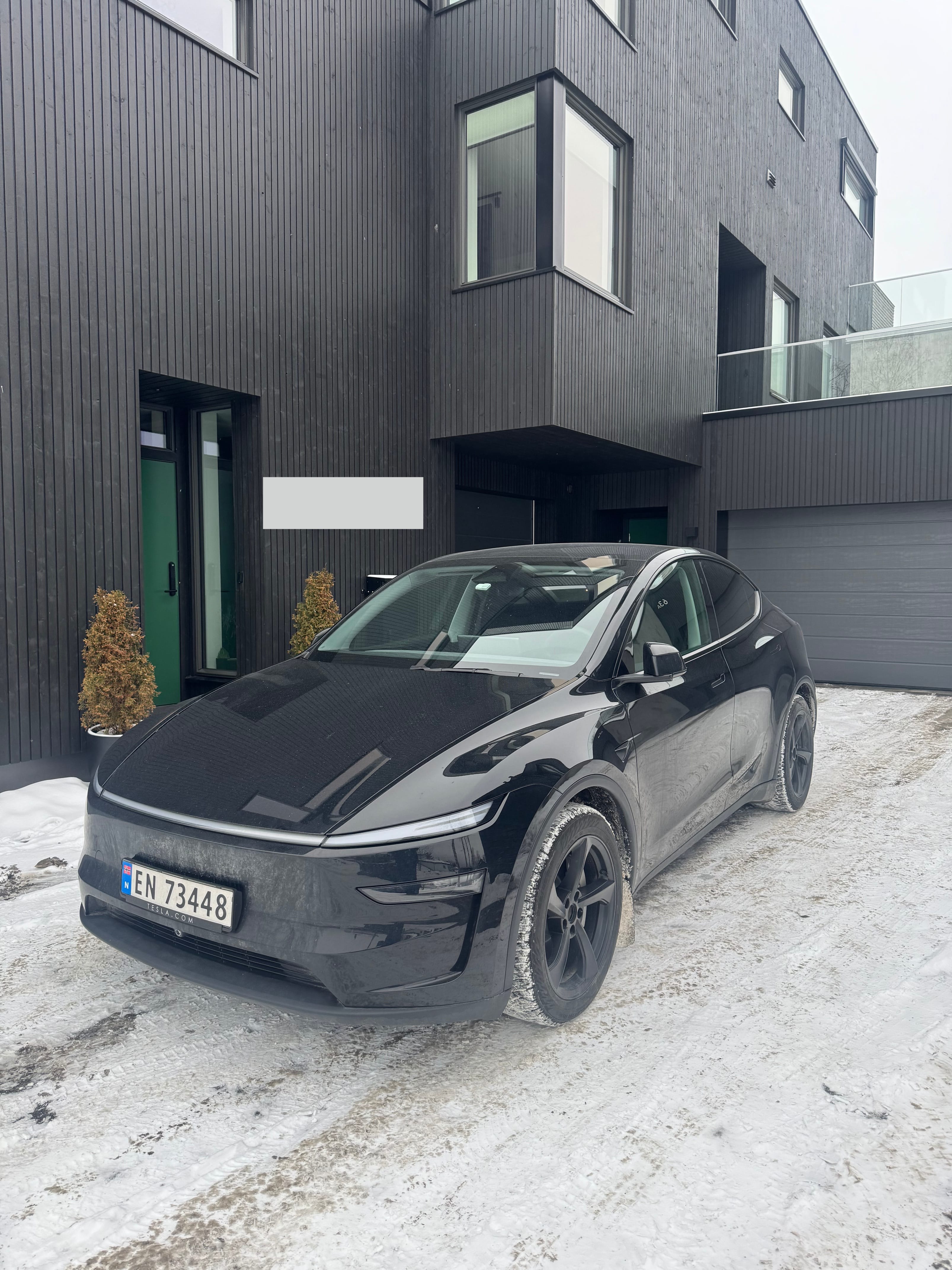 Tesla Model Y Long Range, 2025, Elektrisk, automatisk
