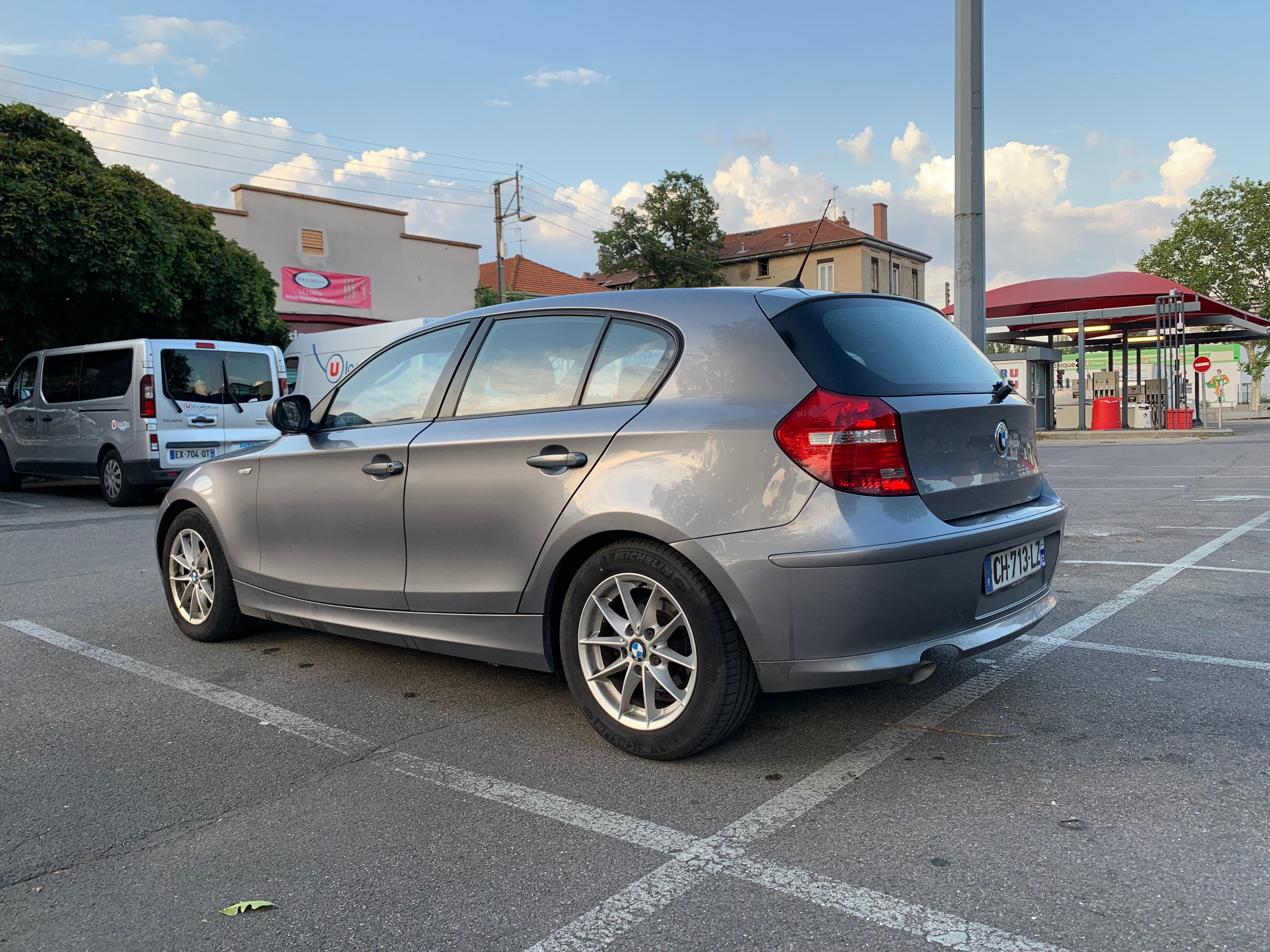 BMW Série 1 2,0L 186cv avec Régulateur de vitesse