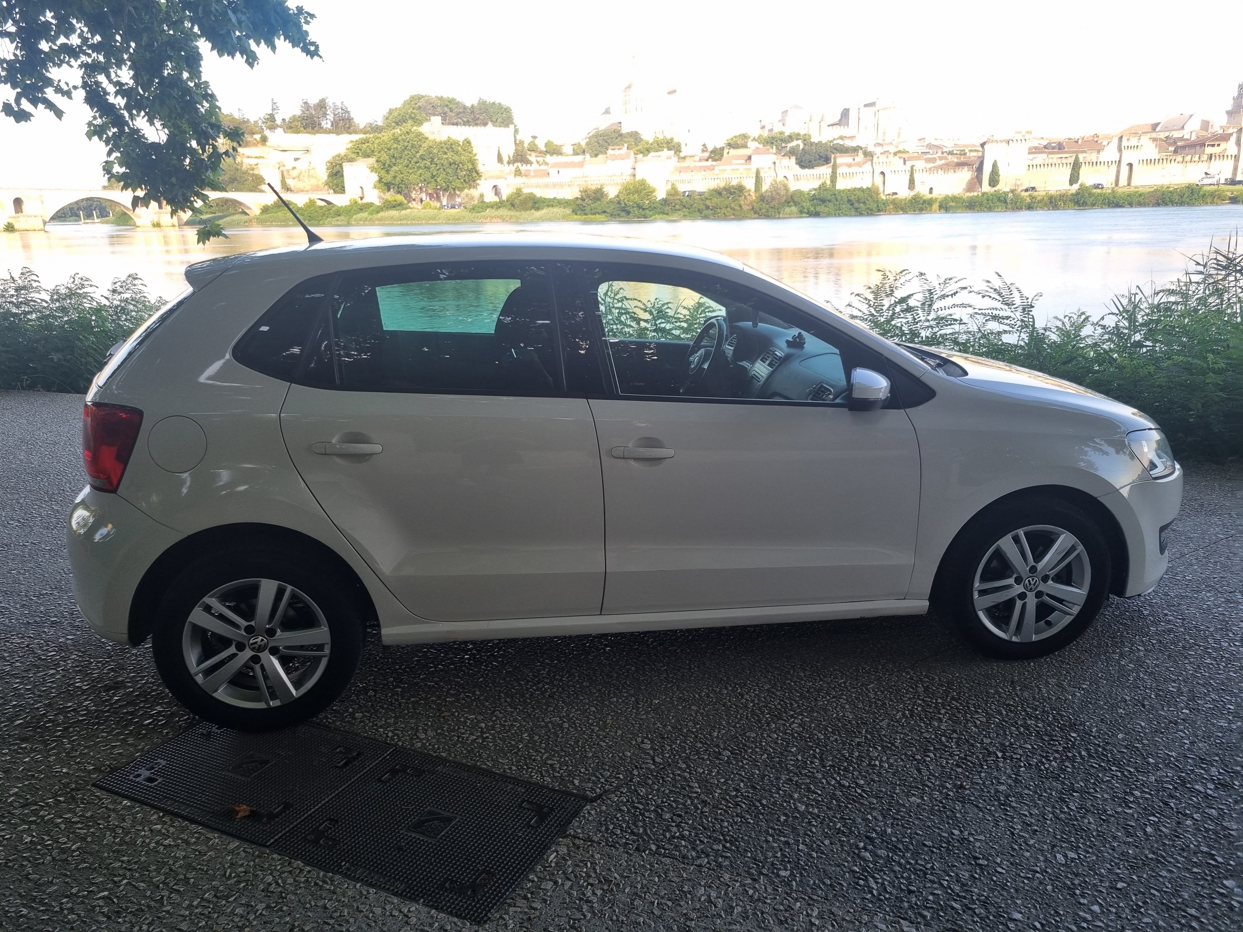 Volkswagen Polo 1.4 essence avec Climatisation