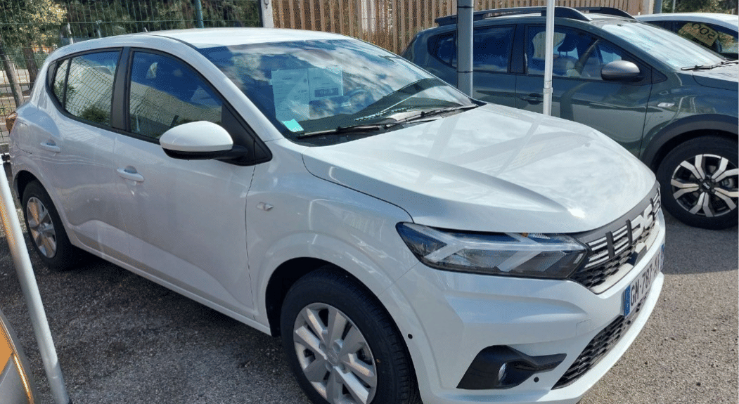 Dacia Sandero, 2023, Essence 95, automatique