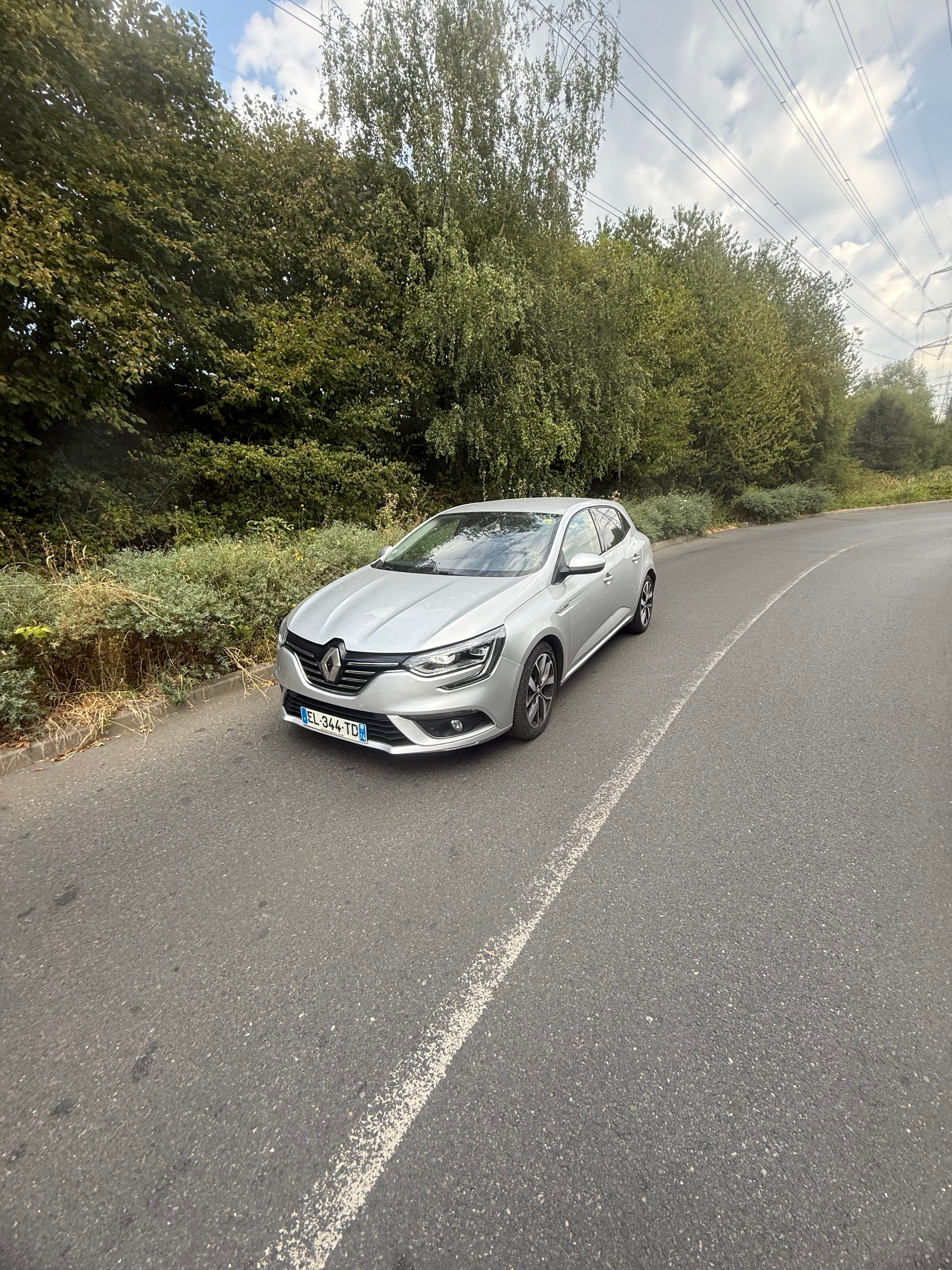 Renault Mégane, 2017, Essence 95, automatique
