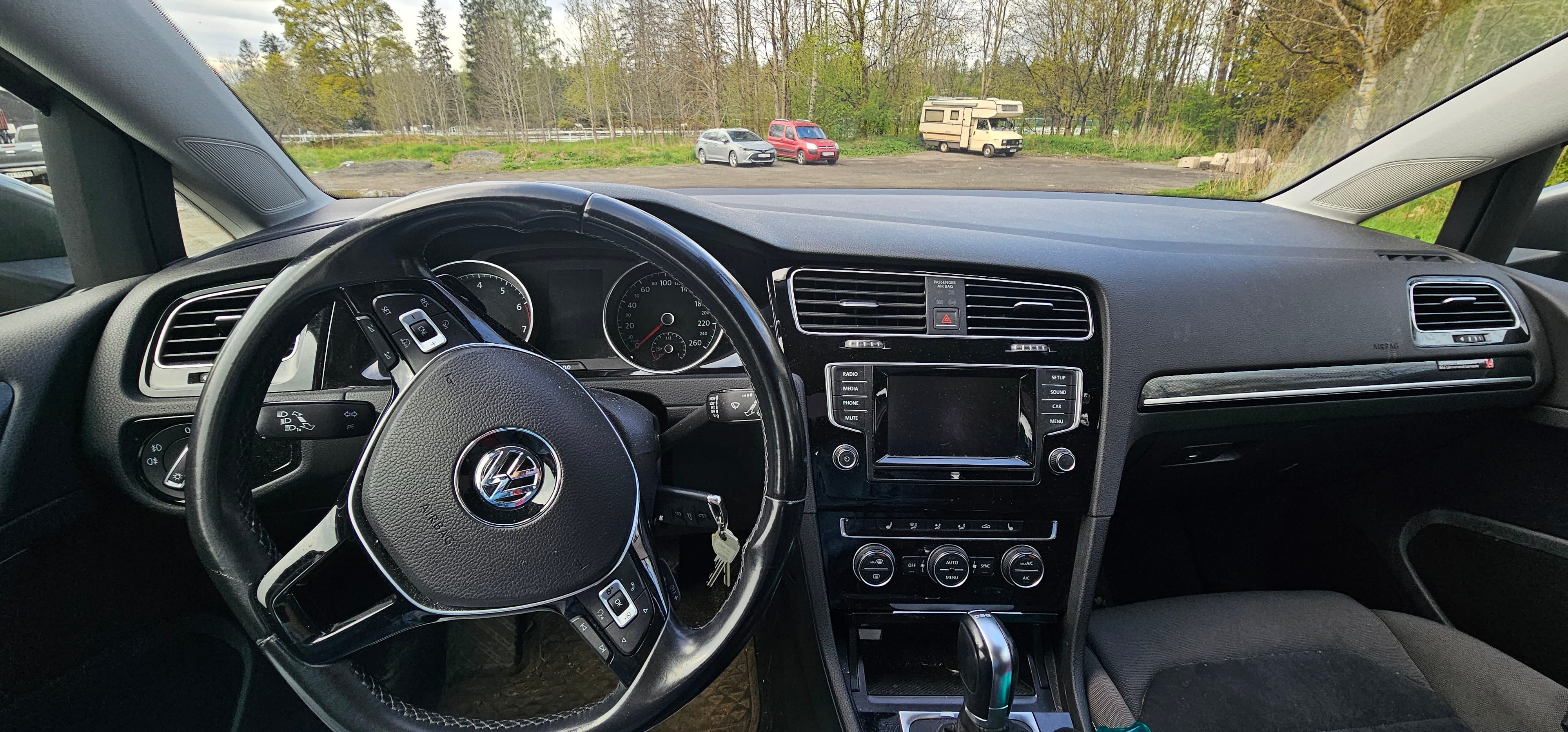 Volkswagen Golf mit Audio-/iPod-Zugang