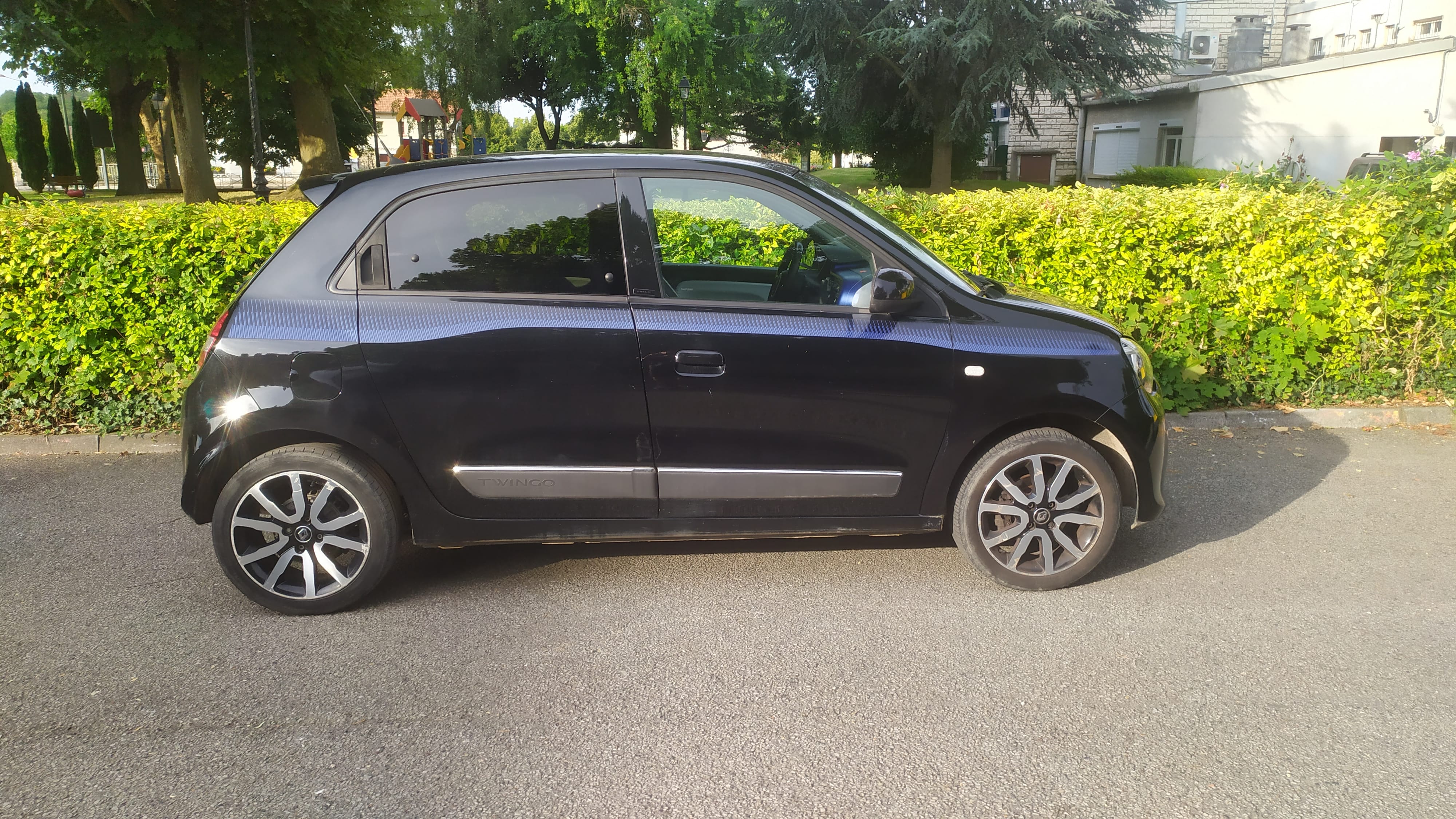 Renault Twingo III avec Climatisation