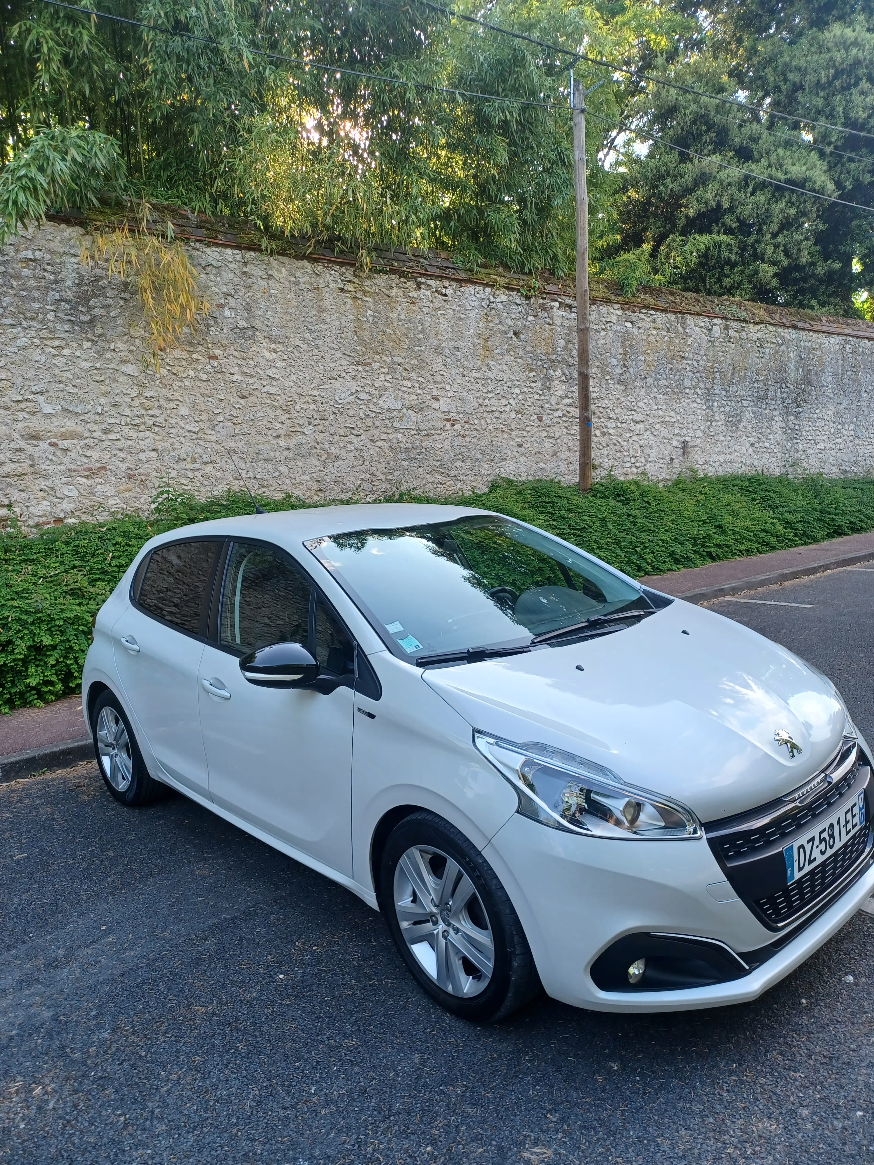 Peugeot 208 avec Audio Bluetooth
