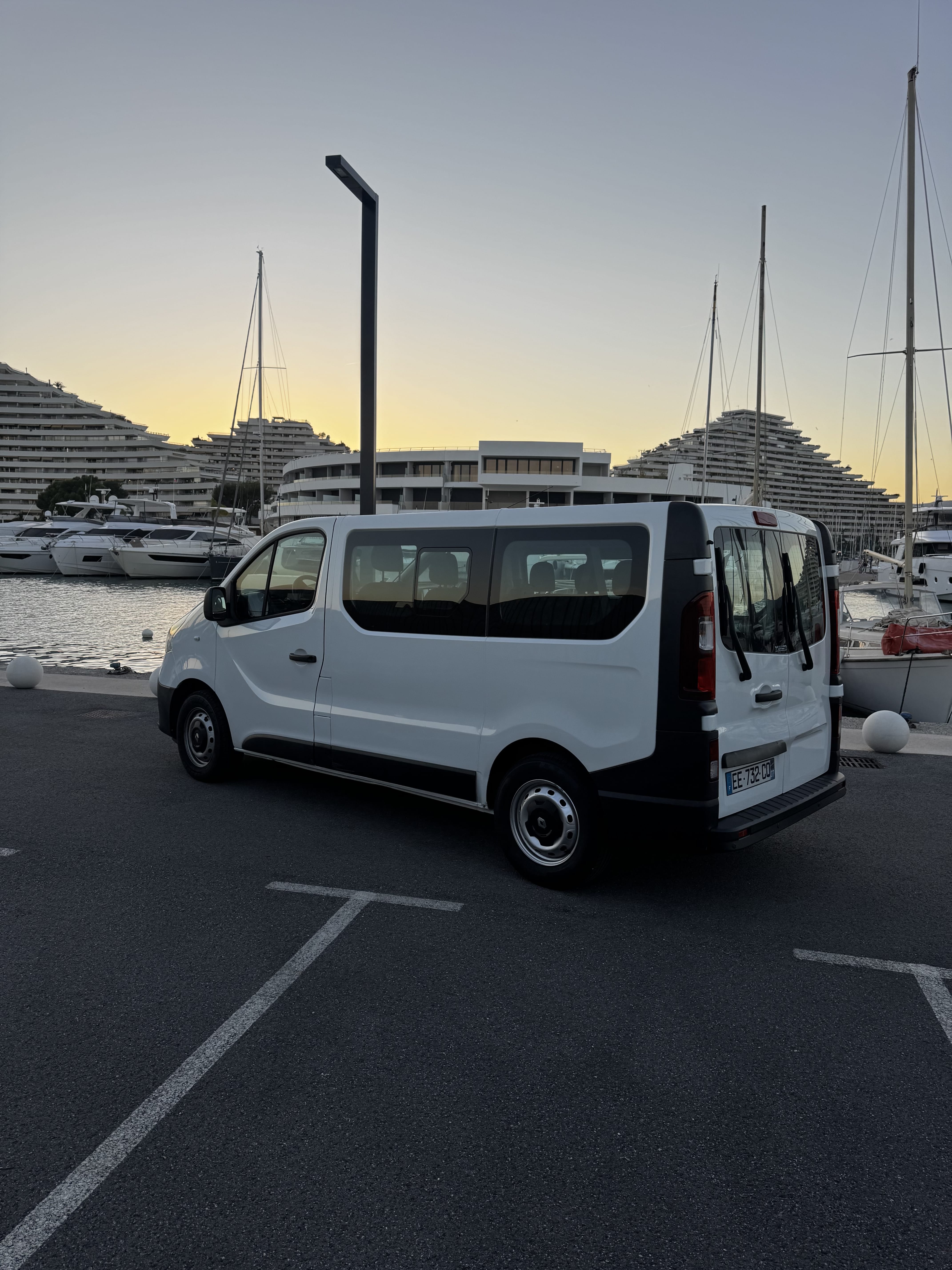 Renault Trafic Passenger avec Audio Bluetooth