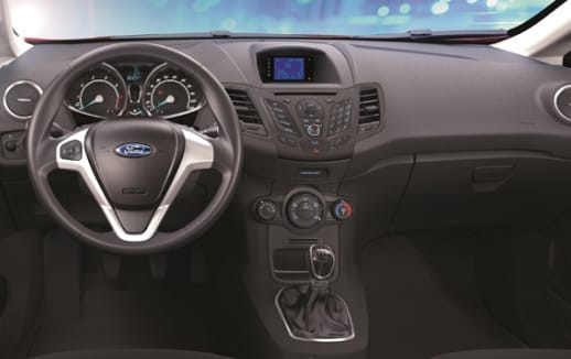 Ford Fiesta avec Siège bébé