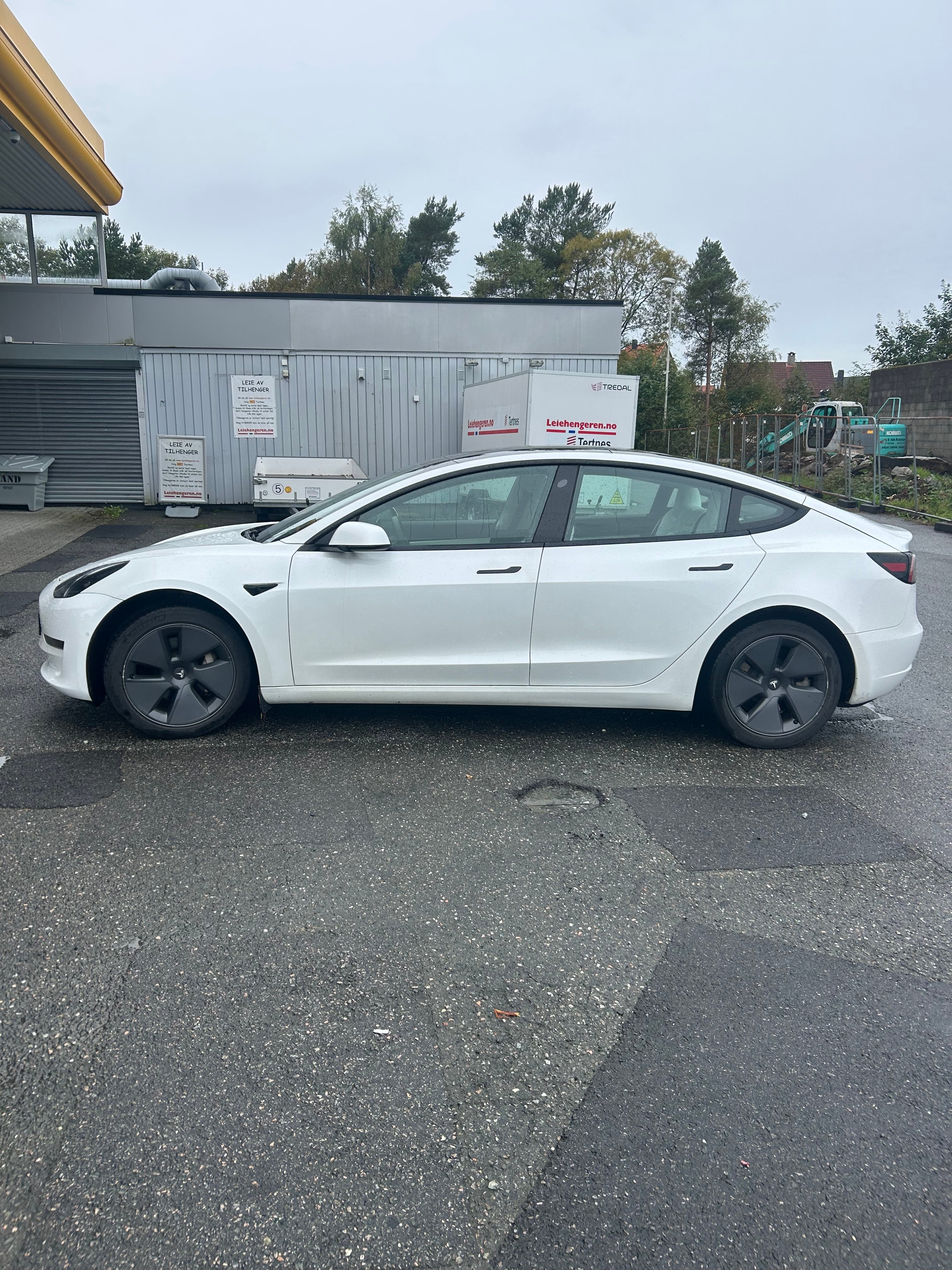 Tesla Model 3 med Ryggekamera