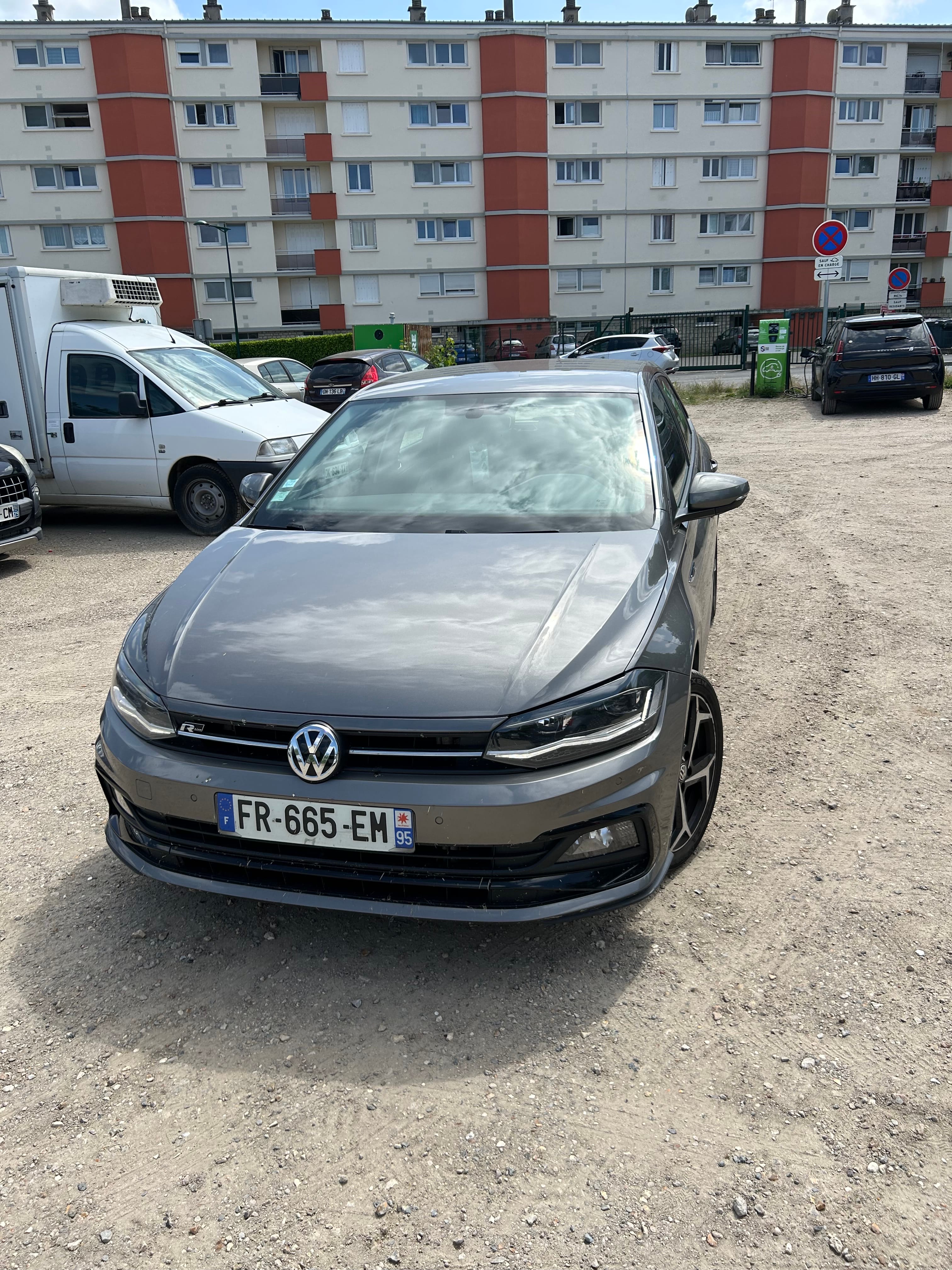Volkswagen Polo R-Line, 2020, Essence 95, automatique