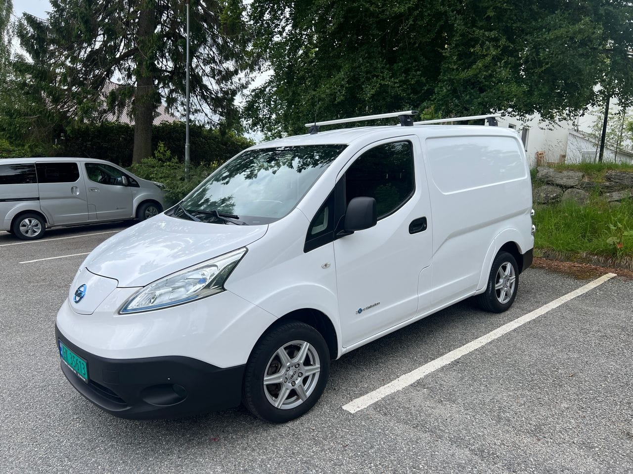Nissan e-NV200 Varebil med GPS