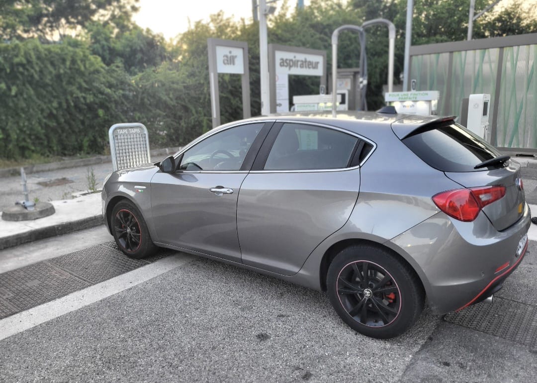 Alfa-Romeo Giulietta avec Climatisation