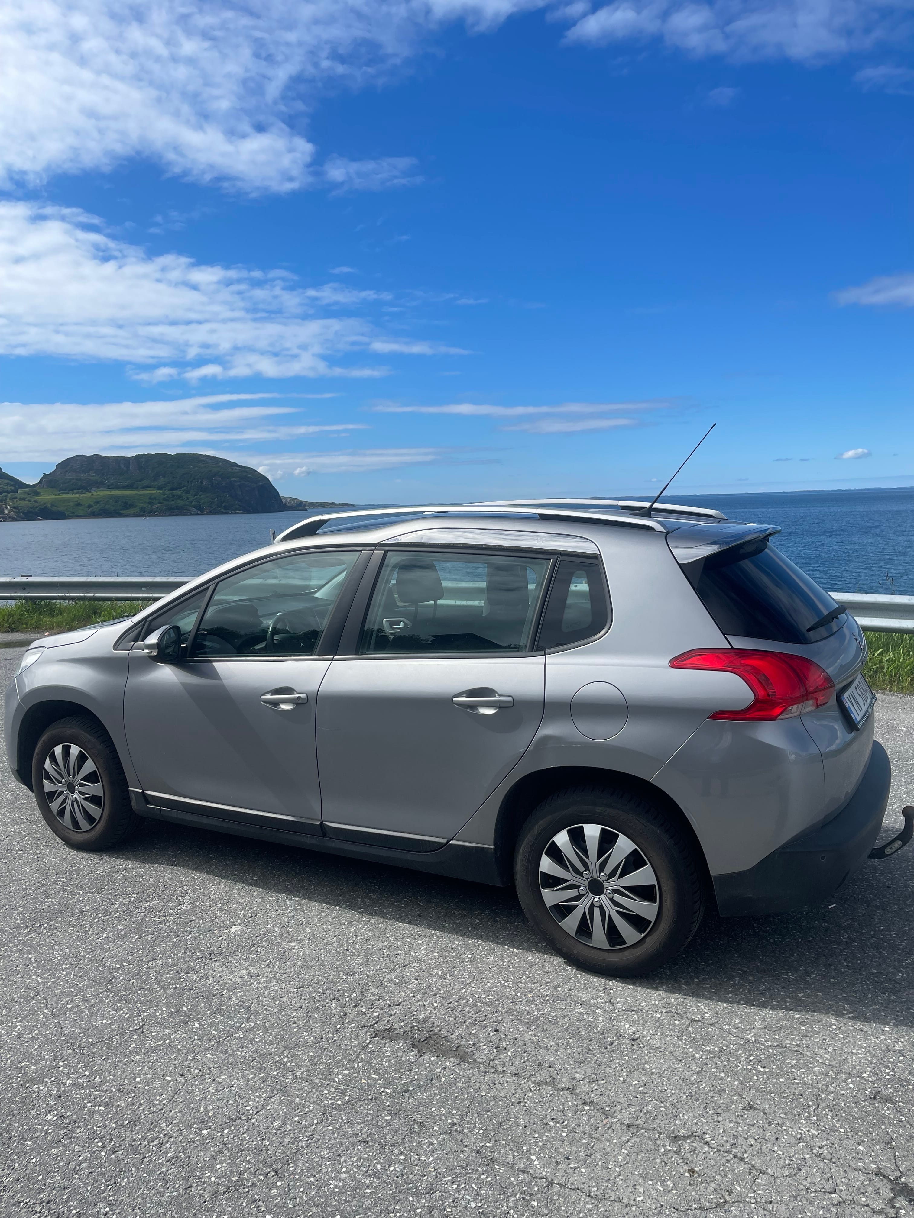 Peugeot 2008 med Aircondition