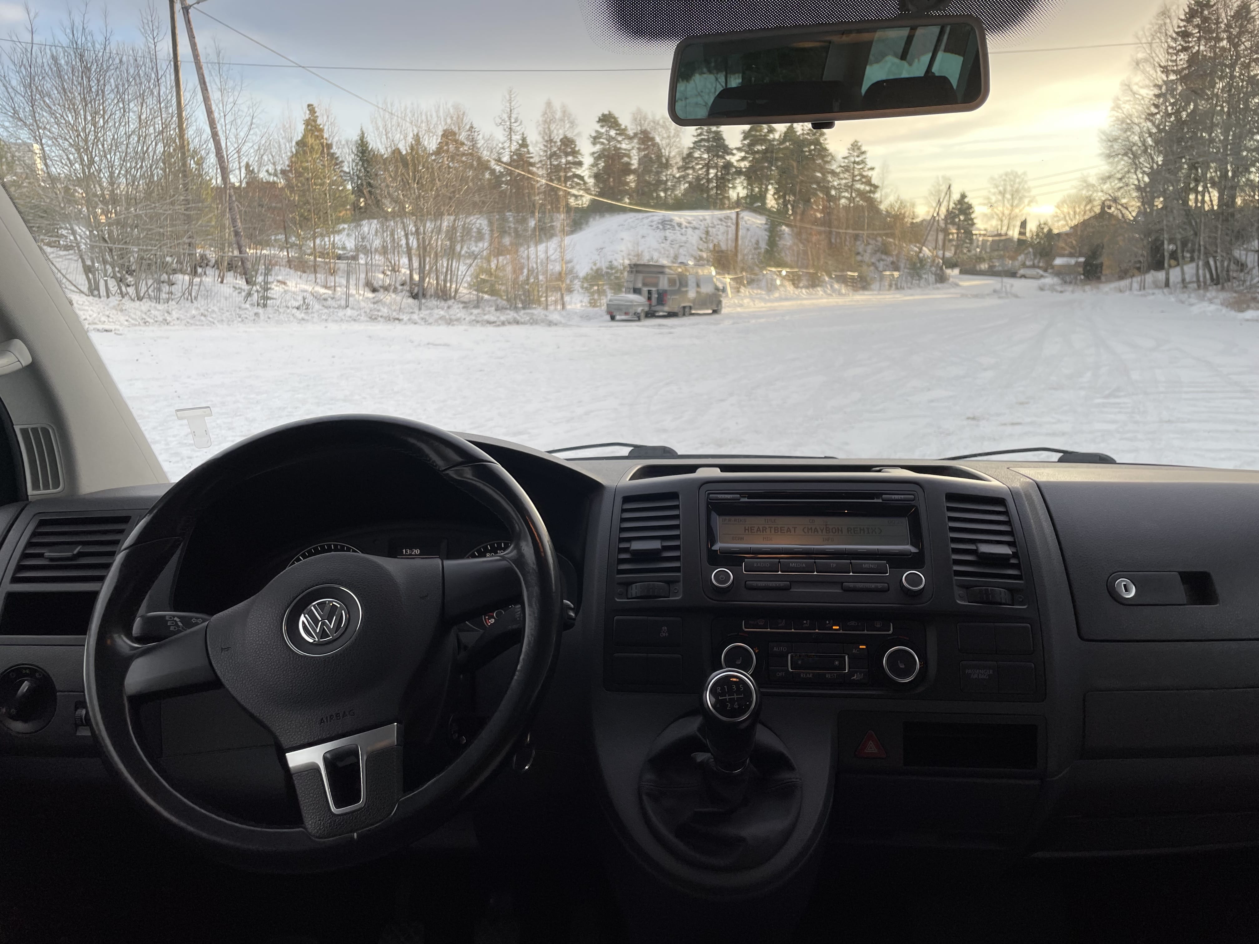 Volkswagen Caravelle med Vinterdekk