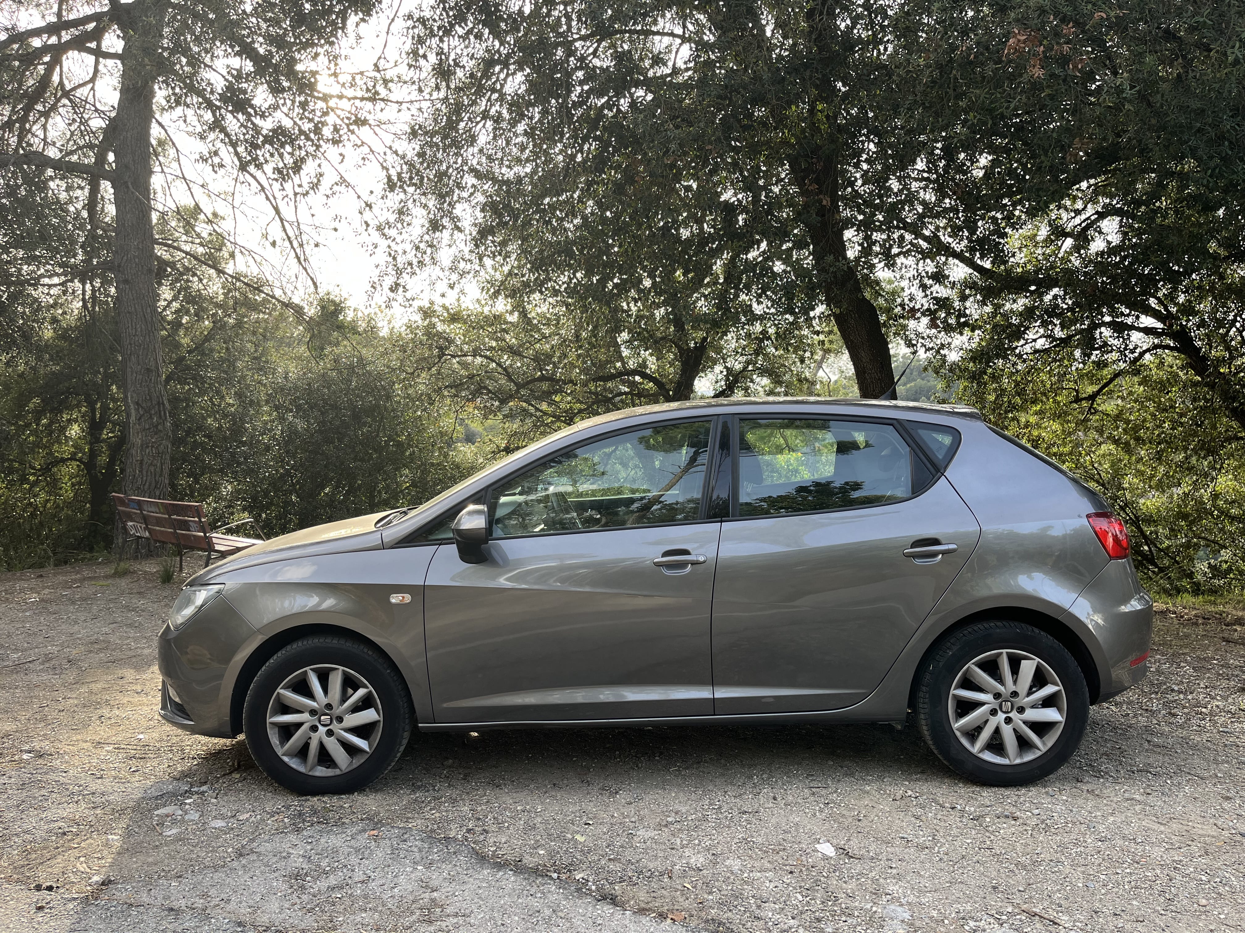 Seat Ibiza con Aire acondicionado