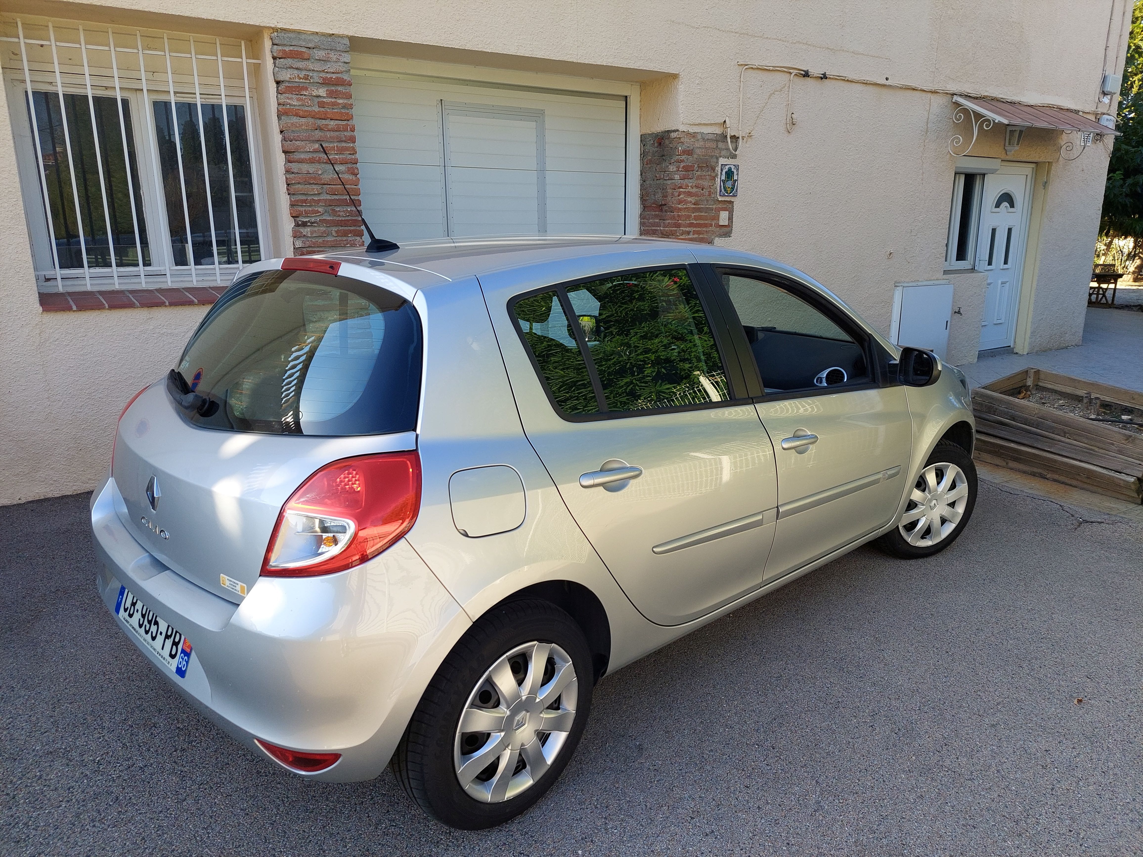 Renault Clio avec GPS