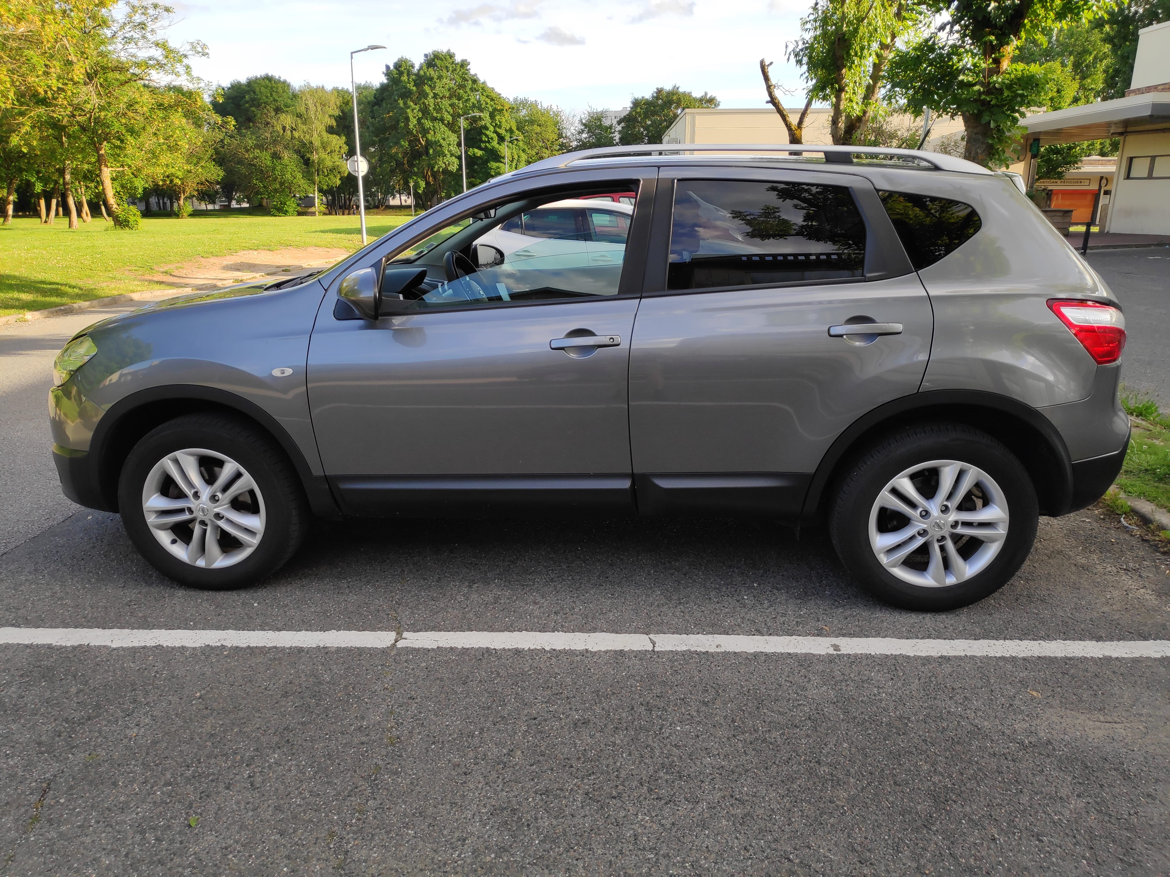 Nissan Qashqai 1.5 DCI 110ch avec Climatisation
