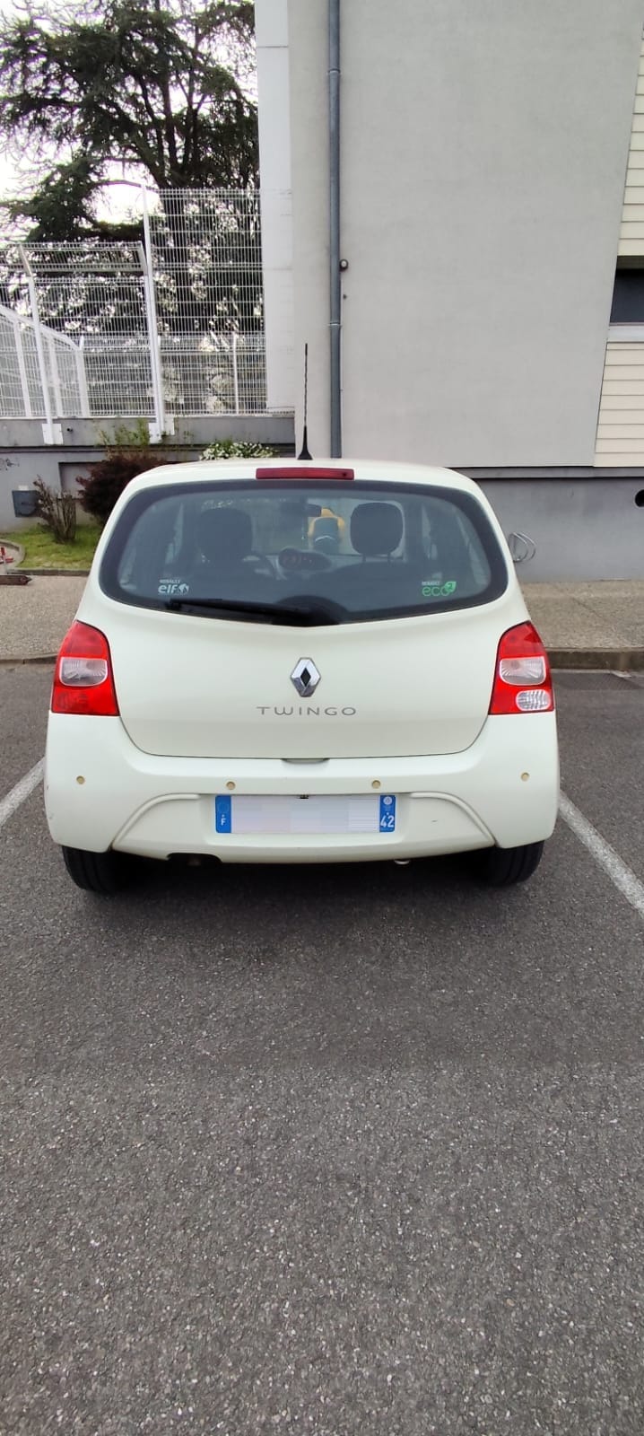 Renault Twingo II 1.2 75 CH avec Audio Bluetooth