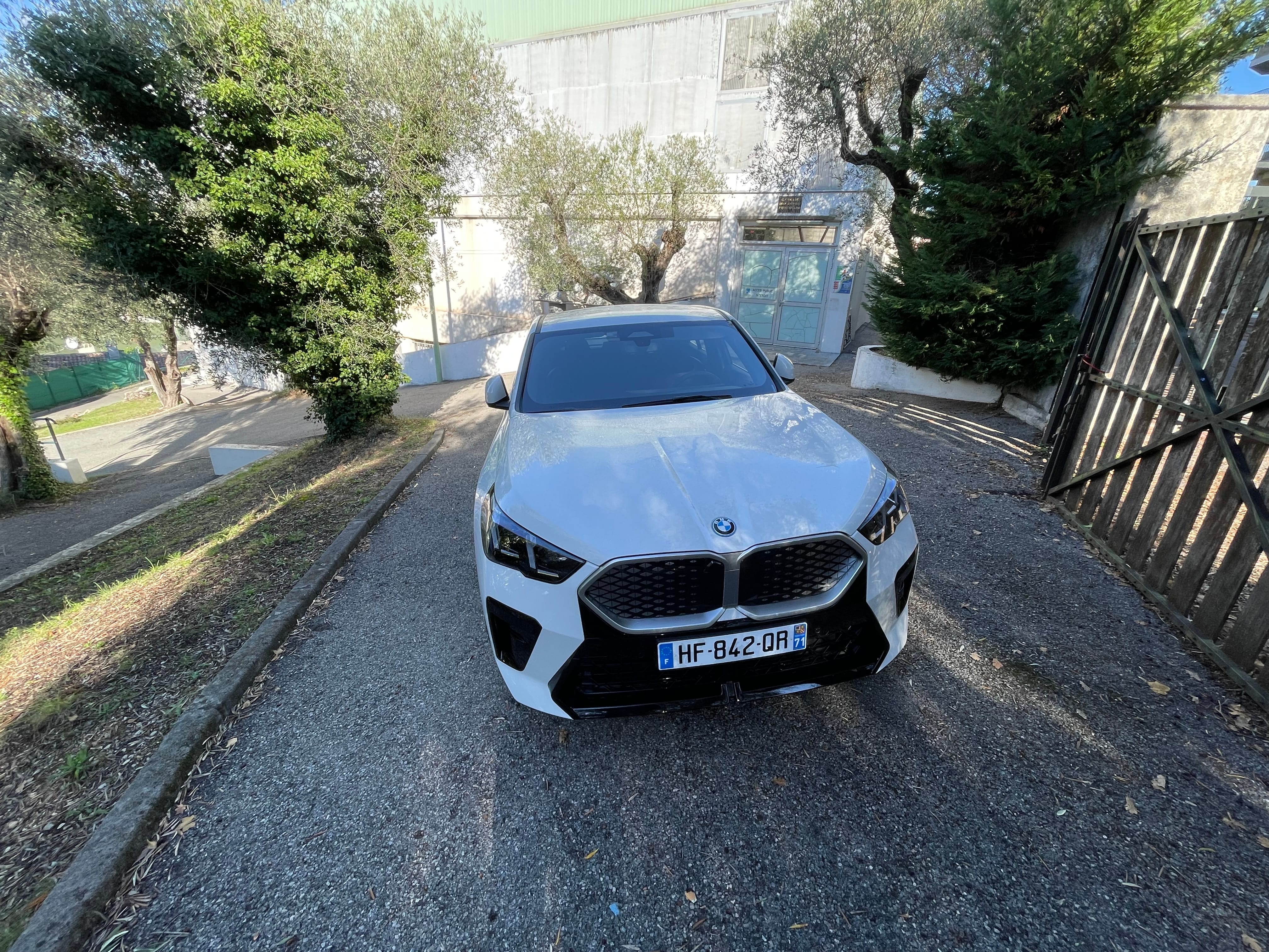 BMW iX2 eDrive20 avec Régulateur de vitesse