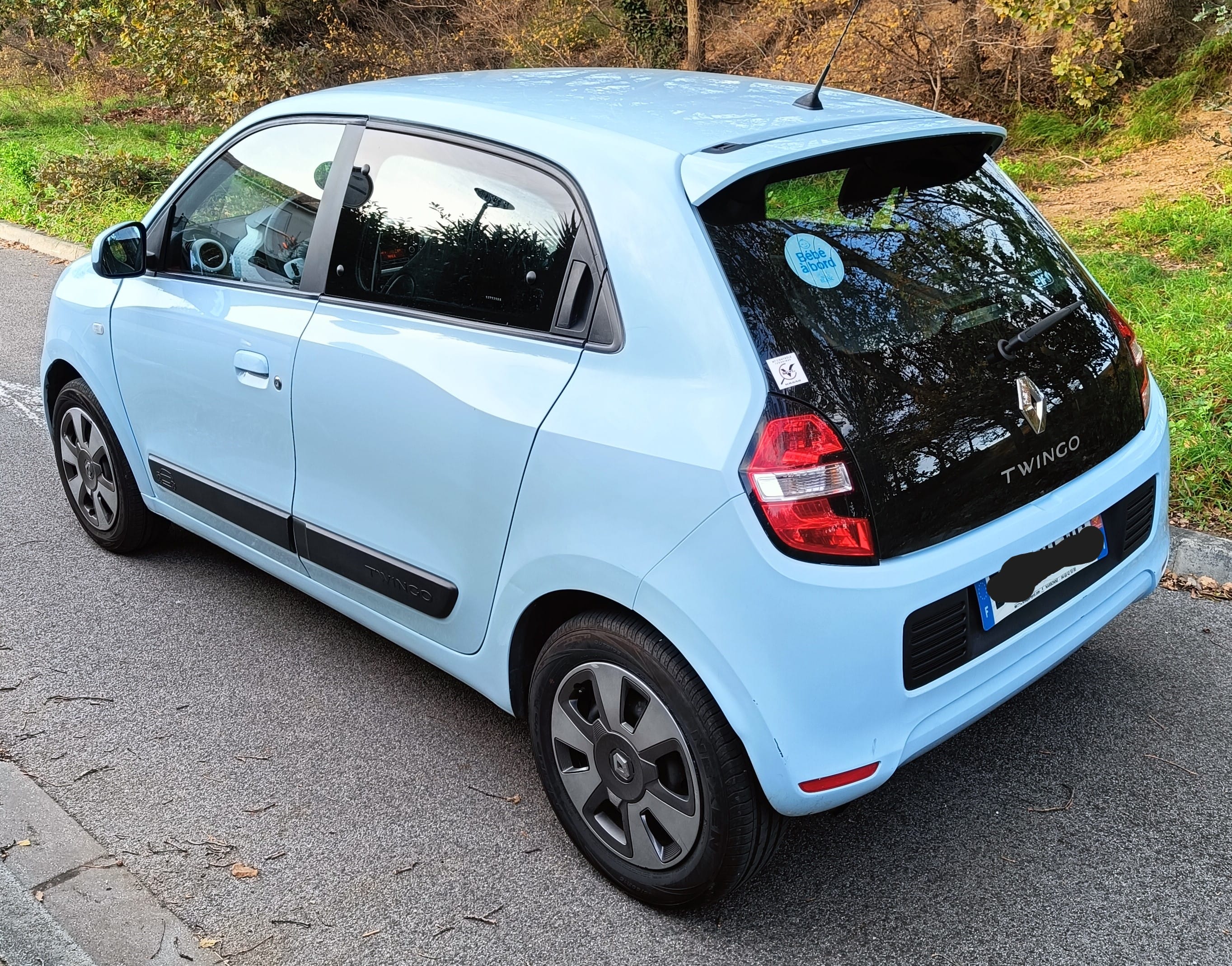 Renault Twingo avec Entrée audio / iPod