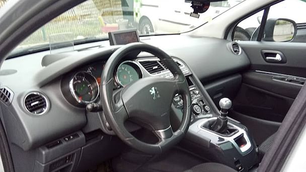 Peugeot 5008 avec Régulateur de vitesse
