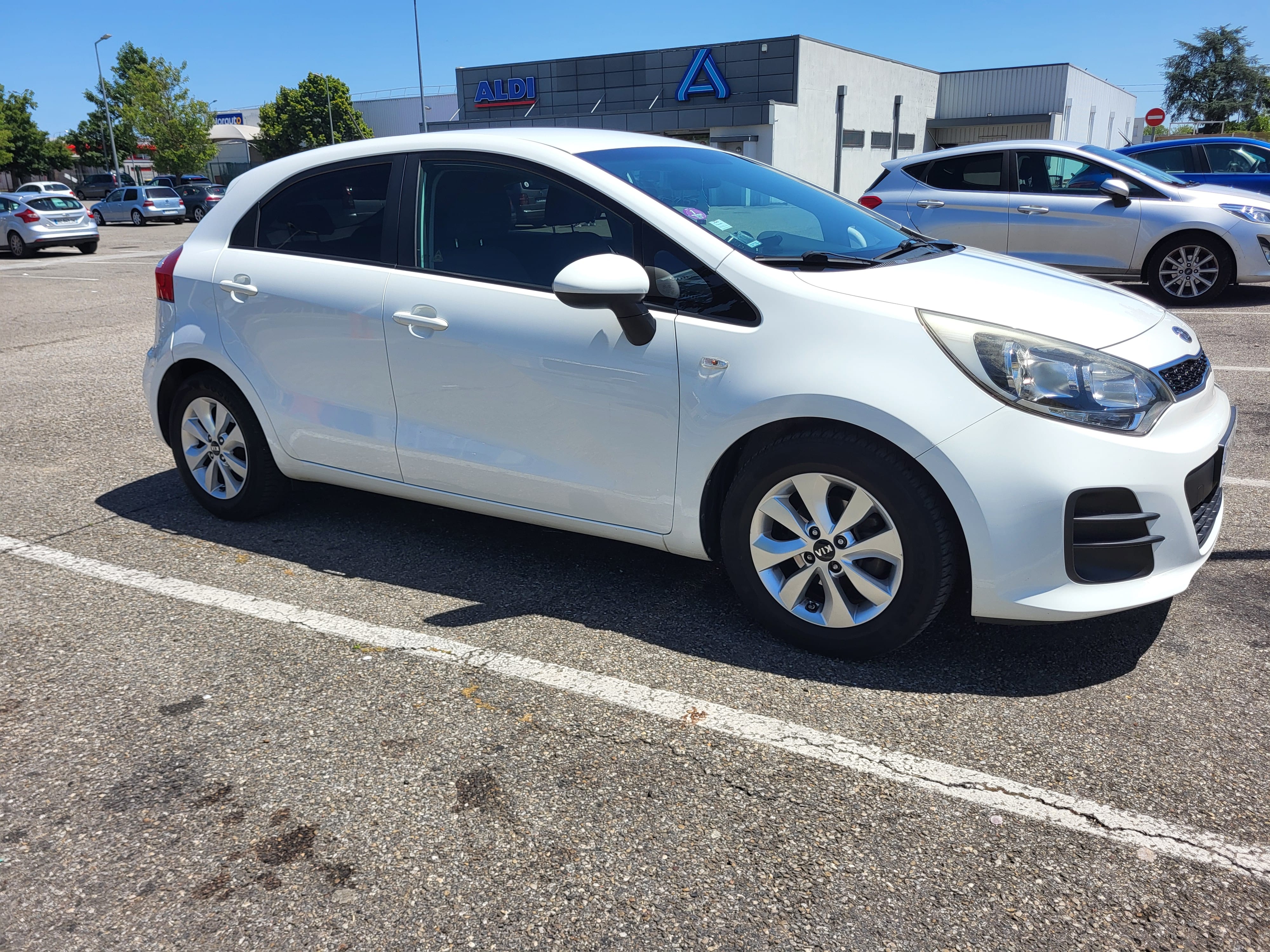 Kia Rio avec Audio Bluetooth