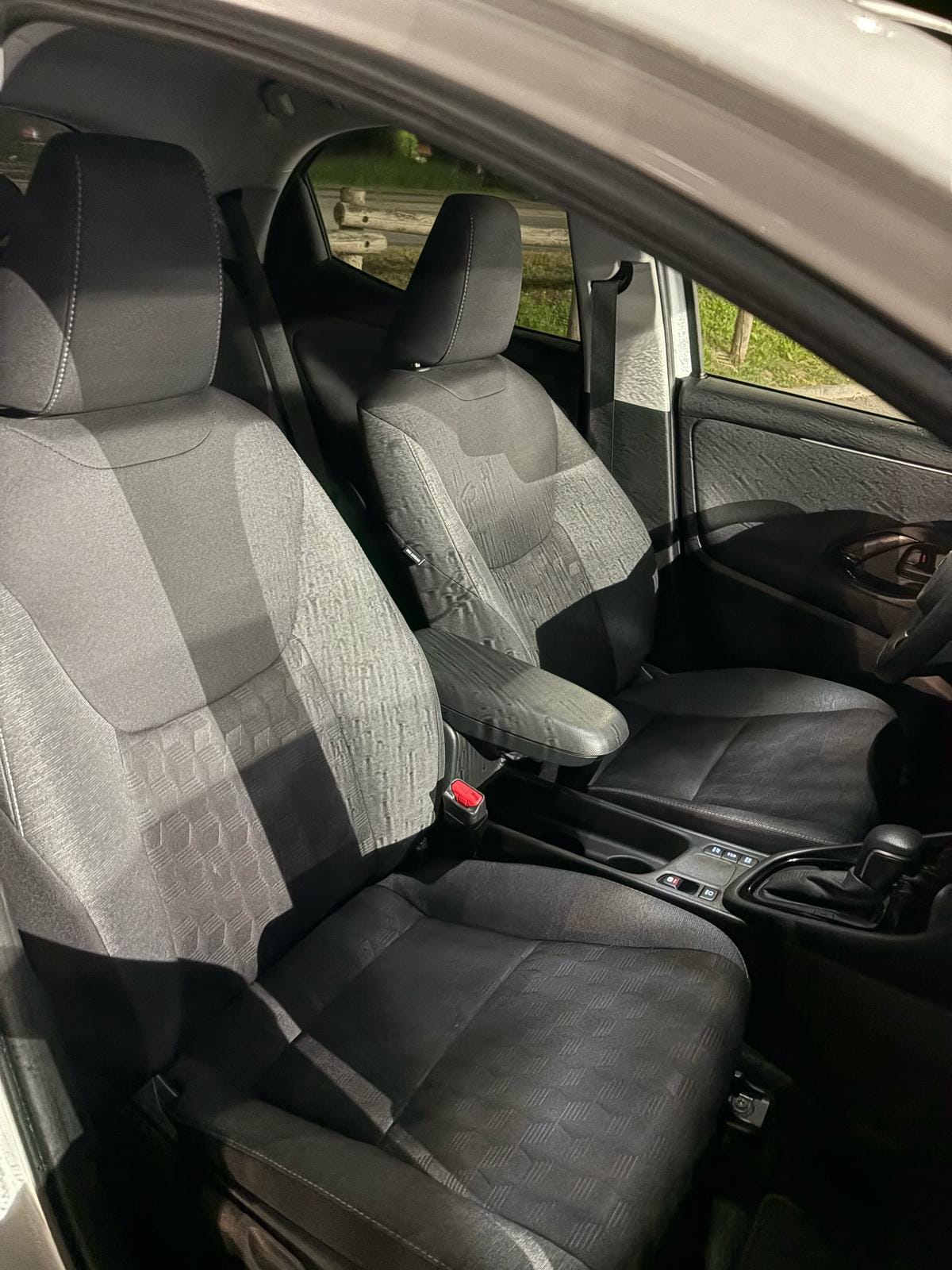 Toyota Yaris Hybride avec Régulateur de vitesse