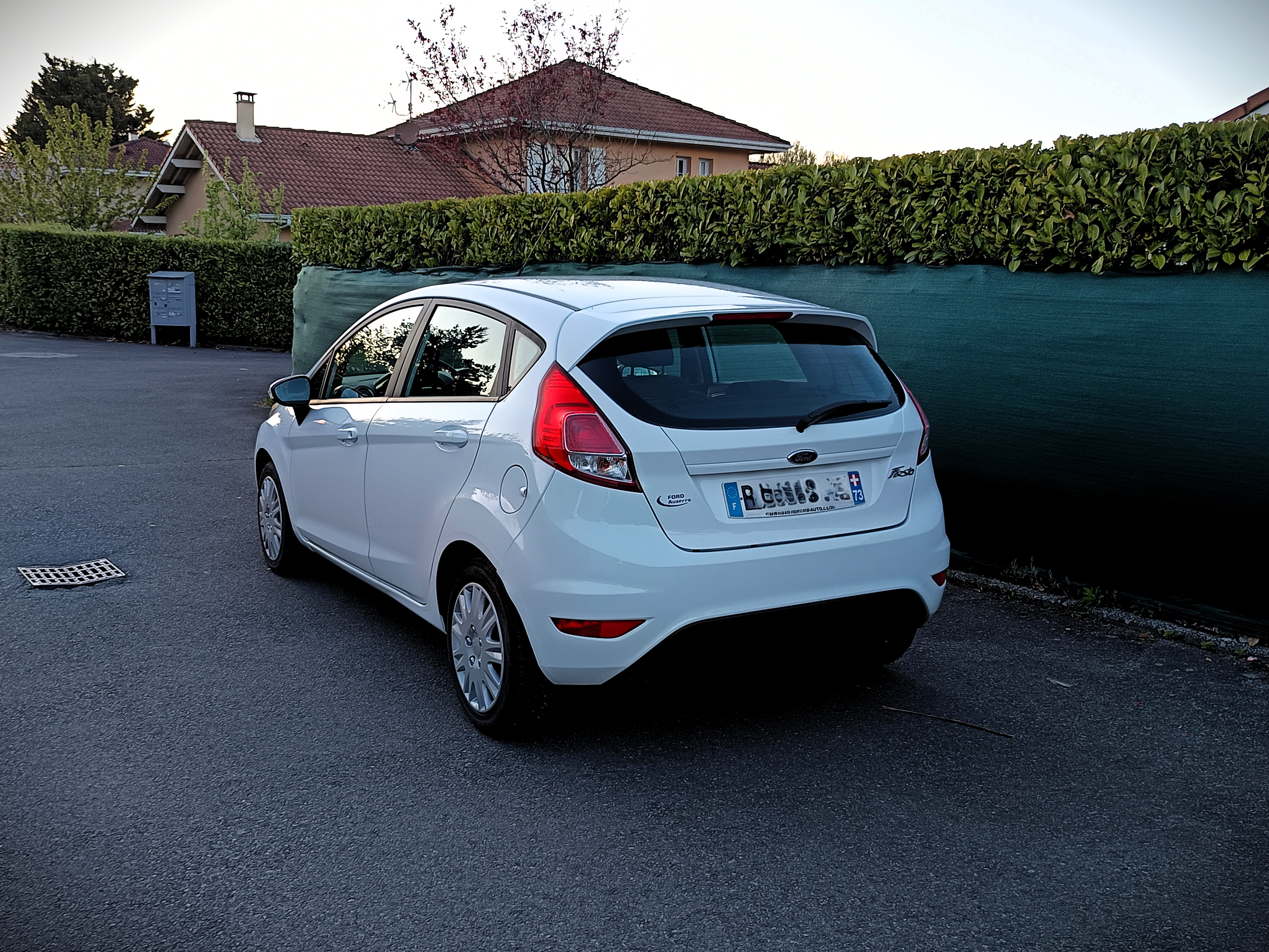 Ford Fiesta 1.5 TDCI avec Siège bébé