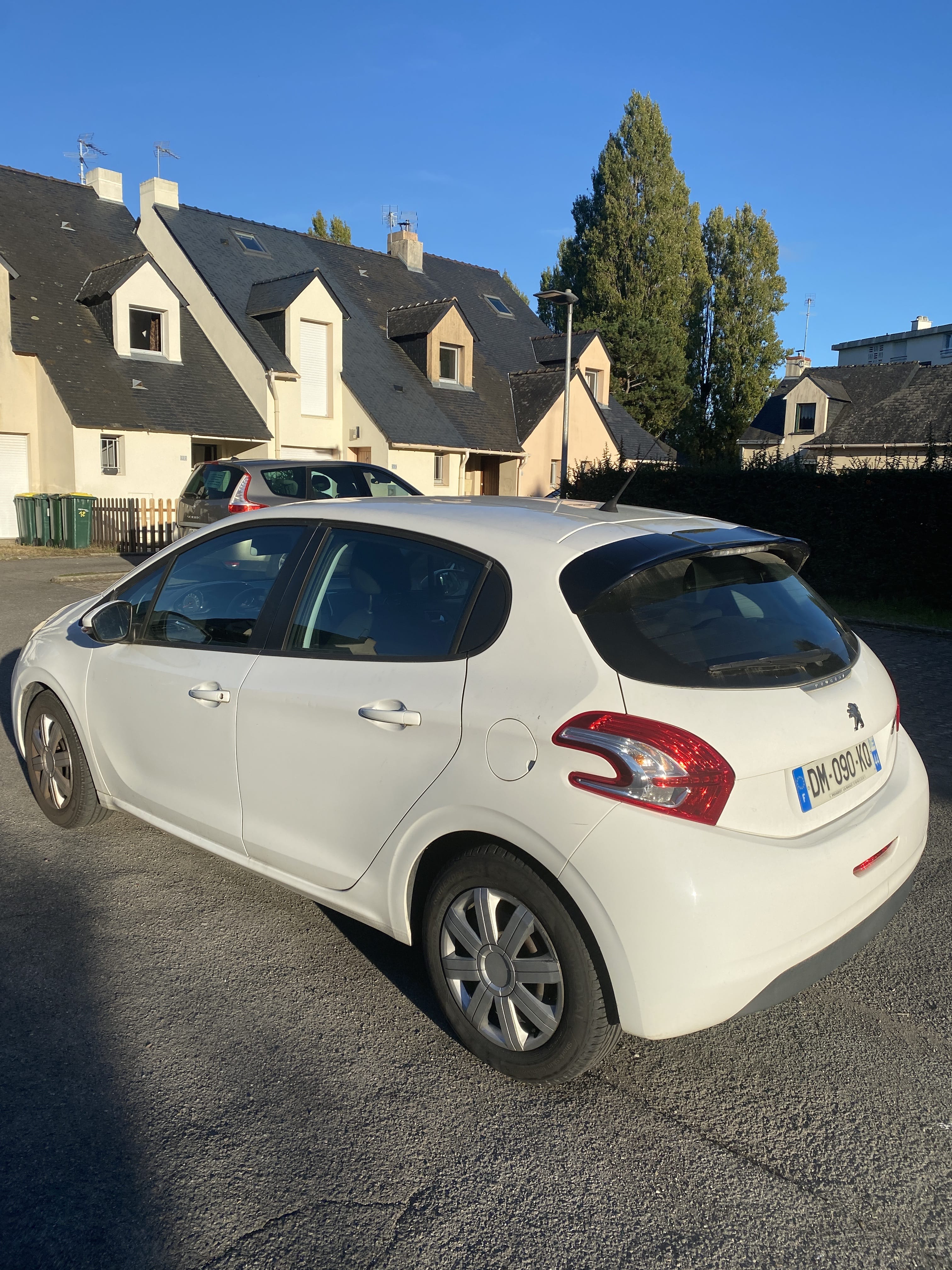 Peugeot 208 avec Climatisation