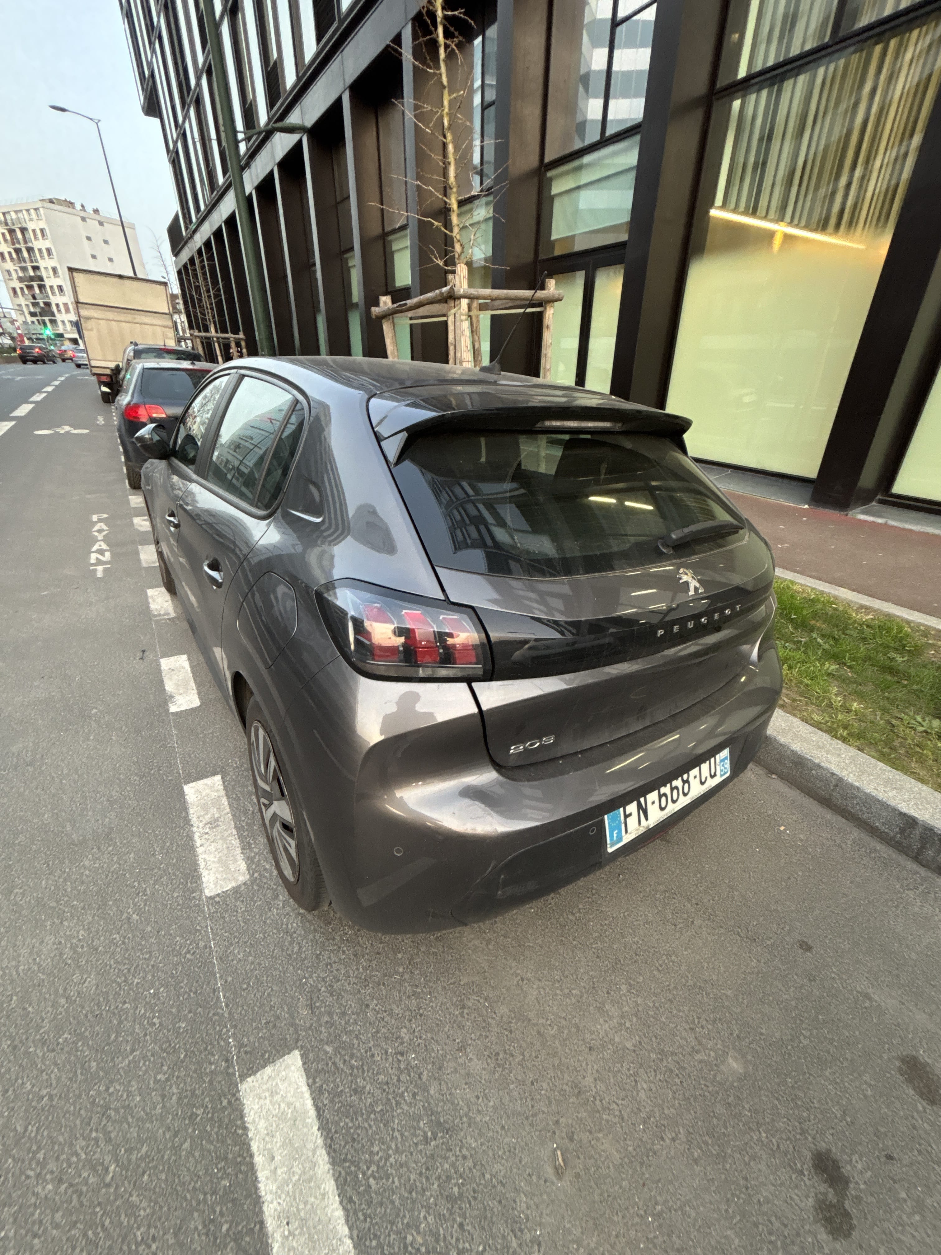 Peugeot 208 avec Caméra de recul