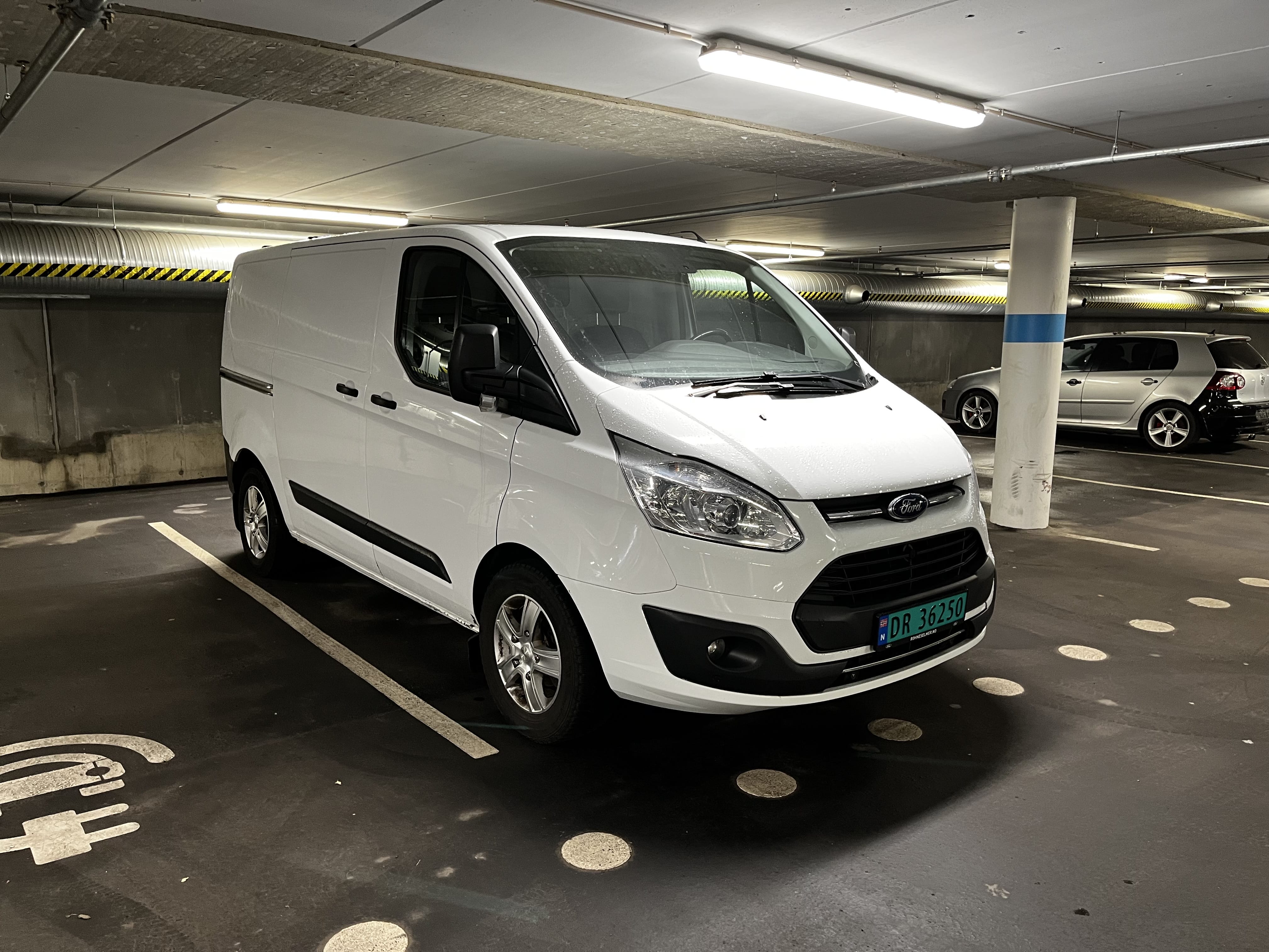 Ford Transit Custom Varebil with Audio / iPod input
