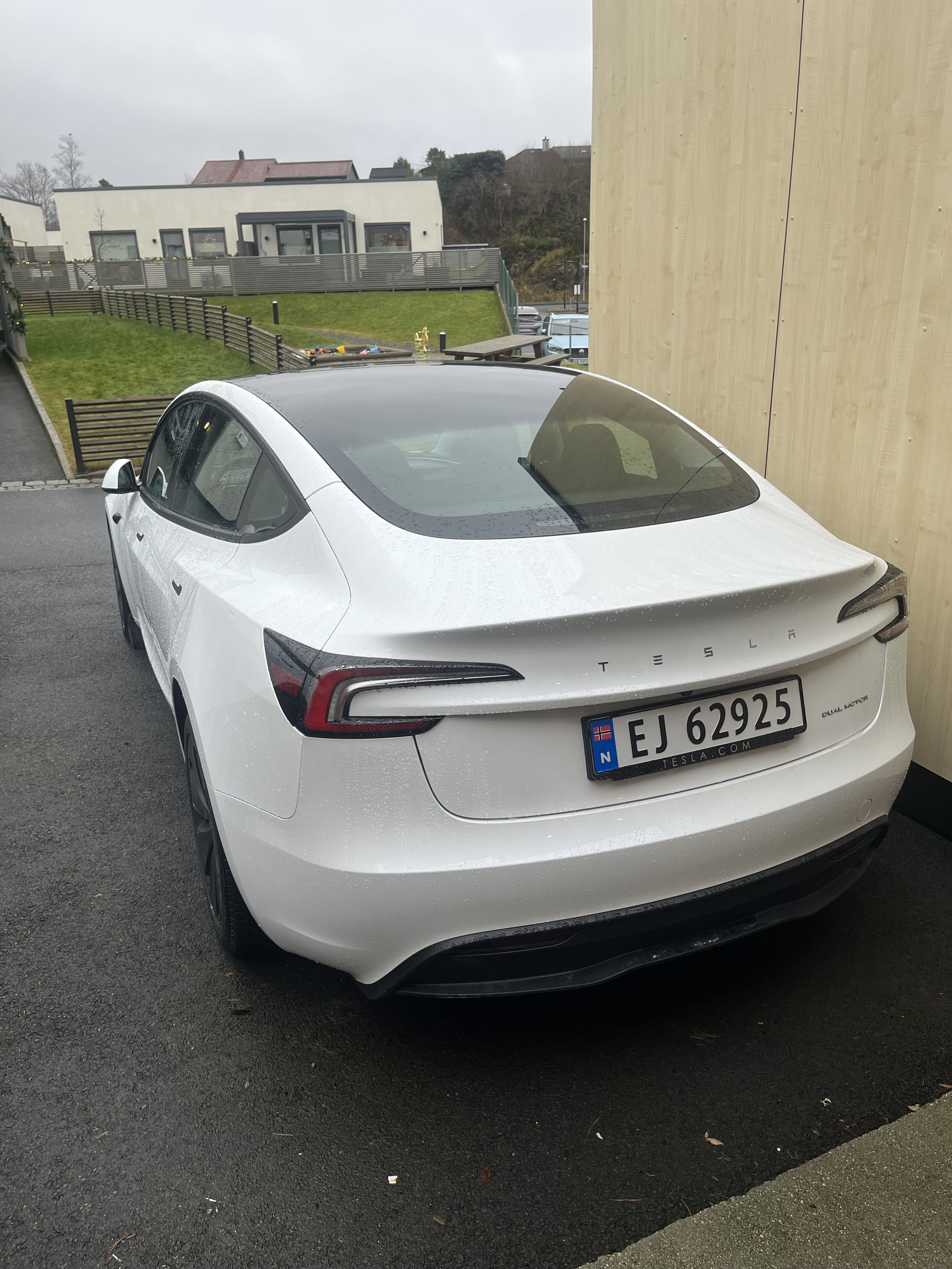Tesla Model 3 Long Range med Aircondition