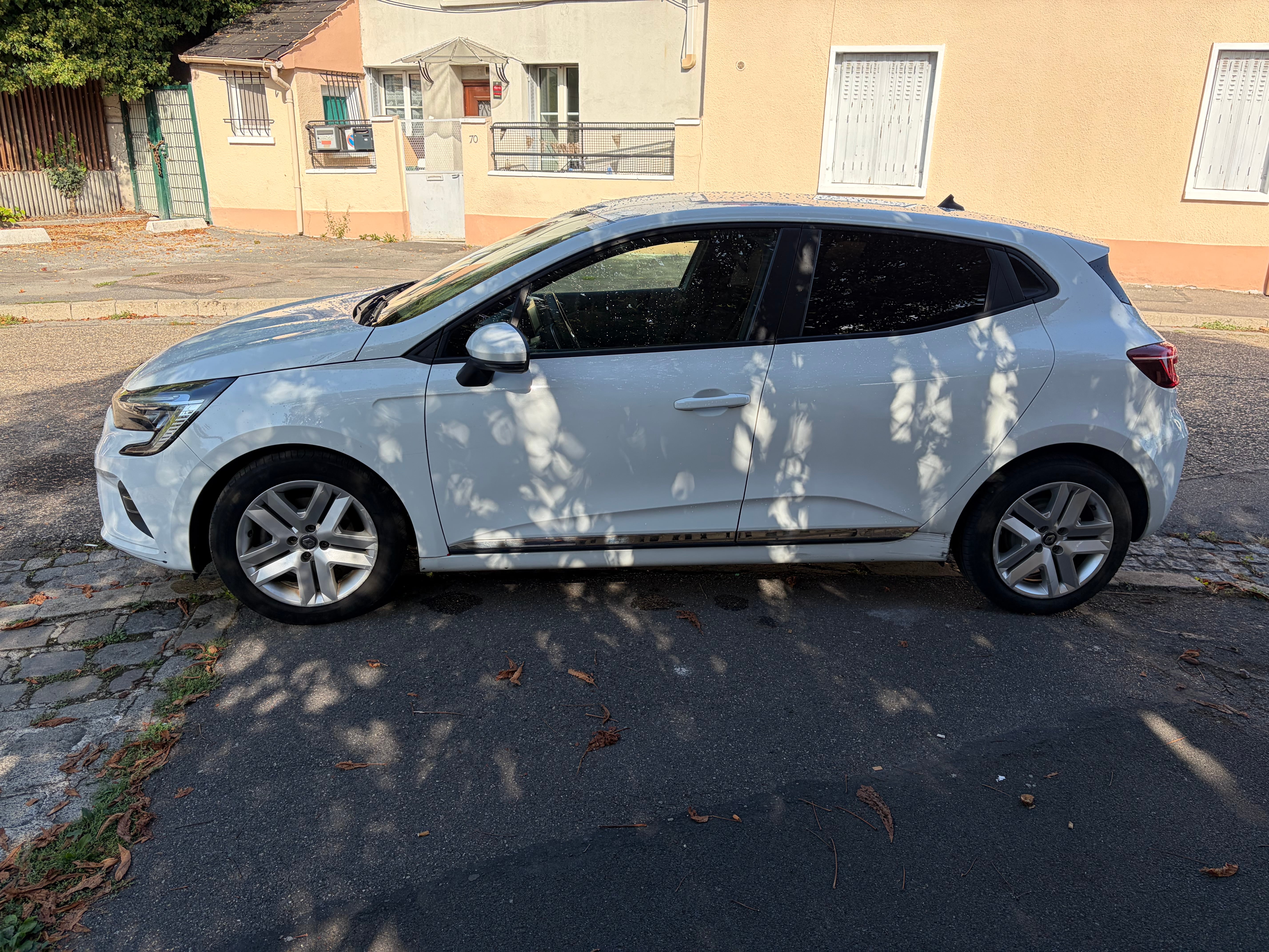 Renault Clio E-tech avec Climatisation