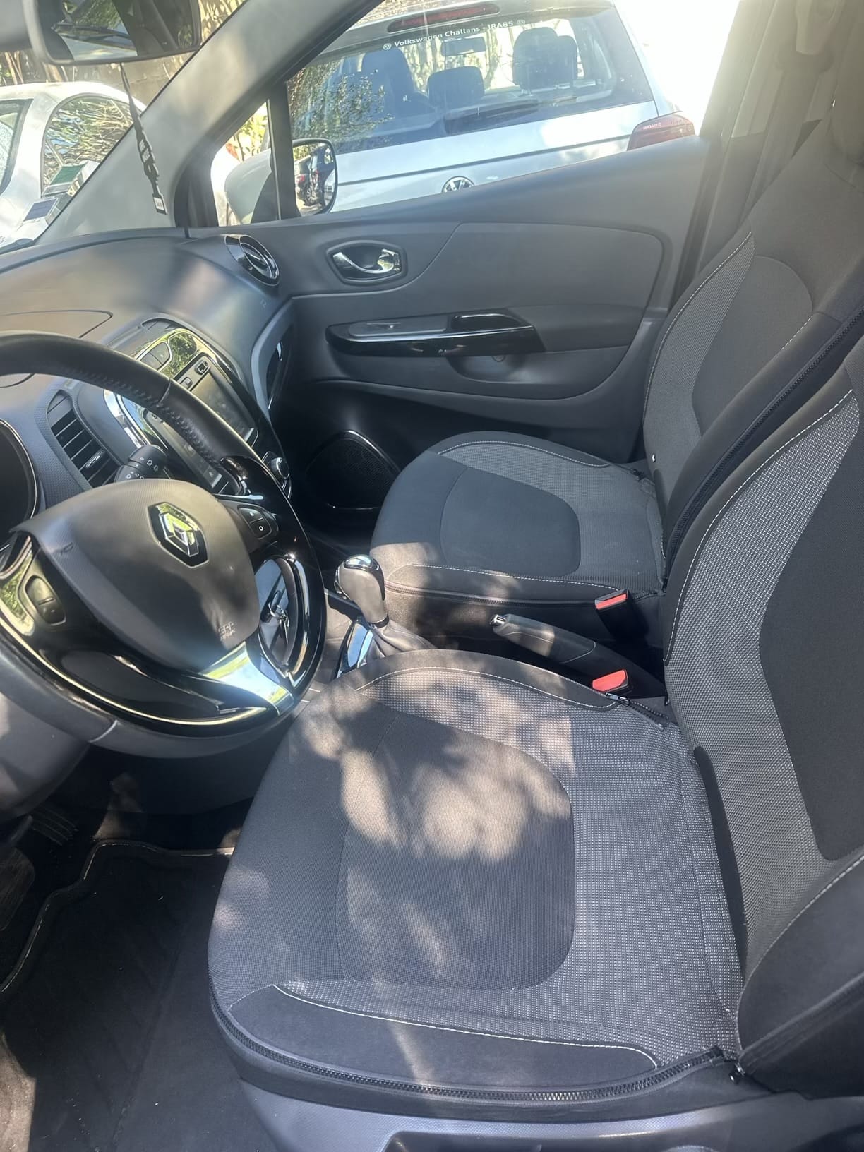 Renault Captur with Cruise control