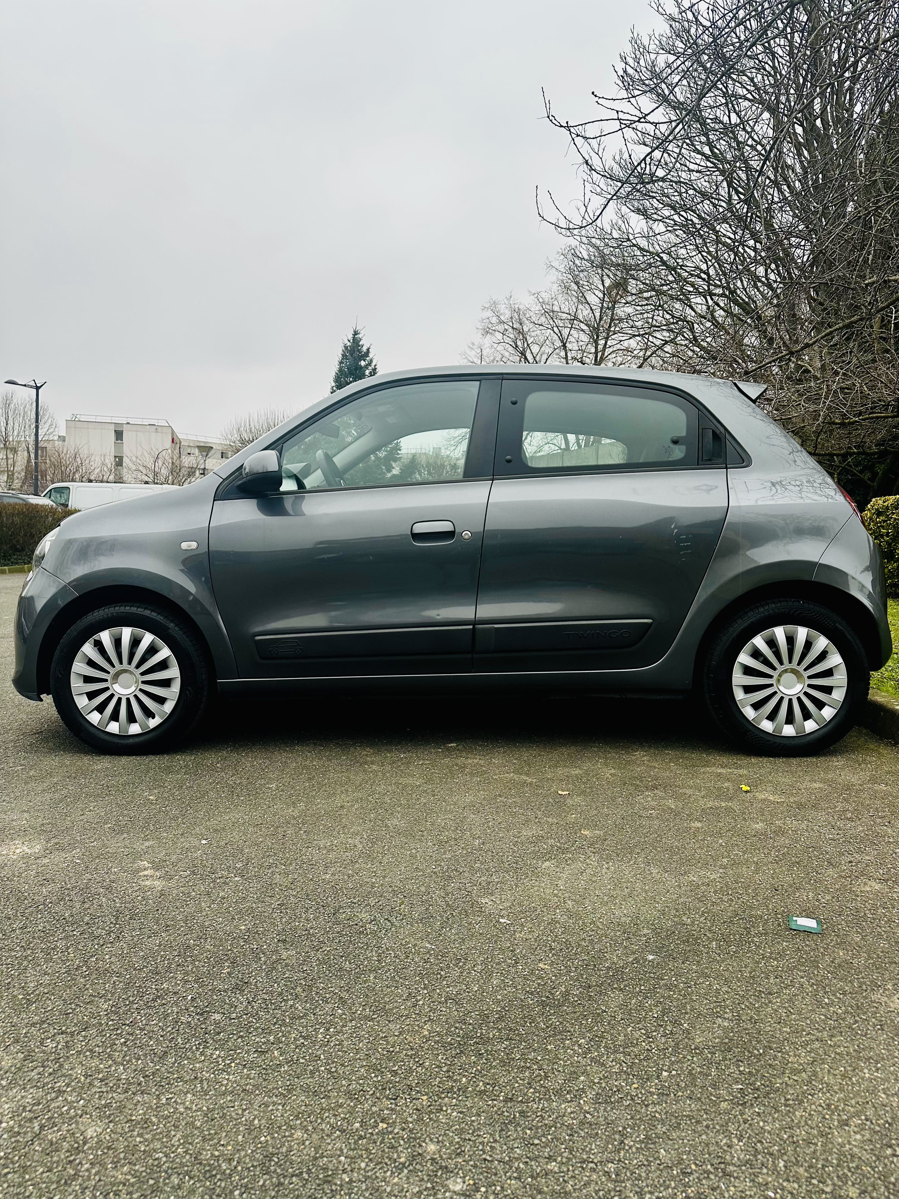 Renault Twingo III mit Klimaanlage