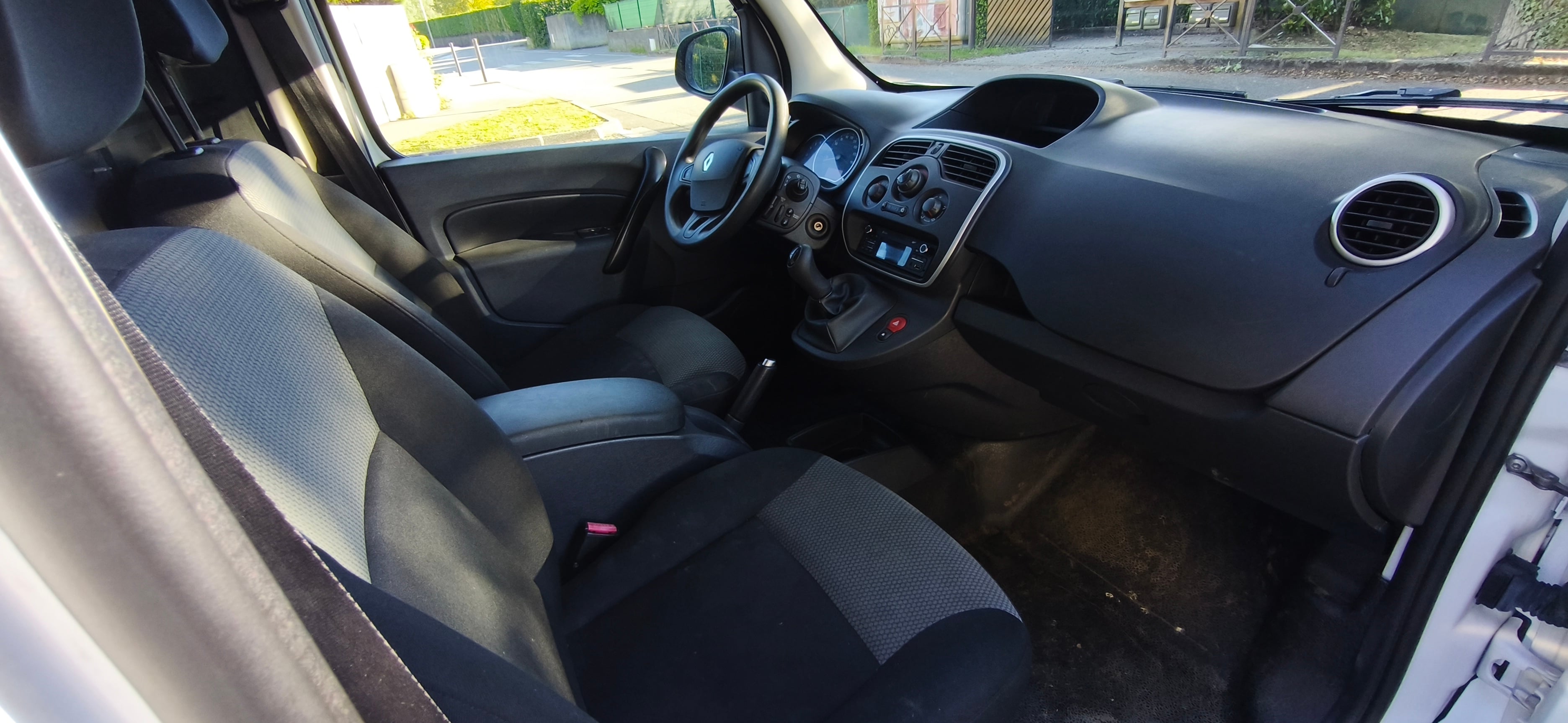 Renault Kangoo Express avec Port USB