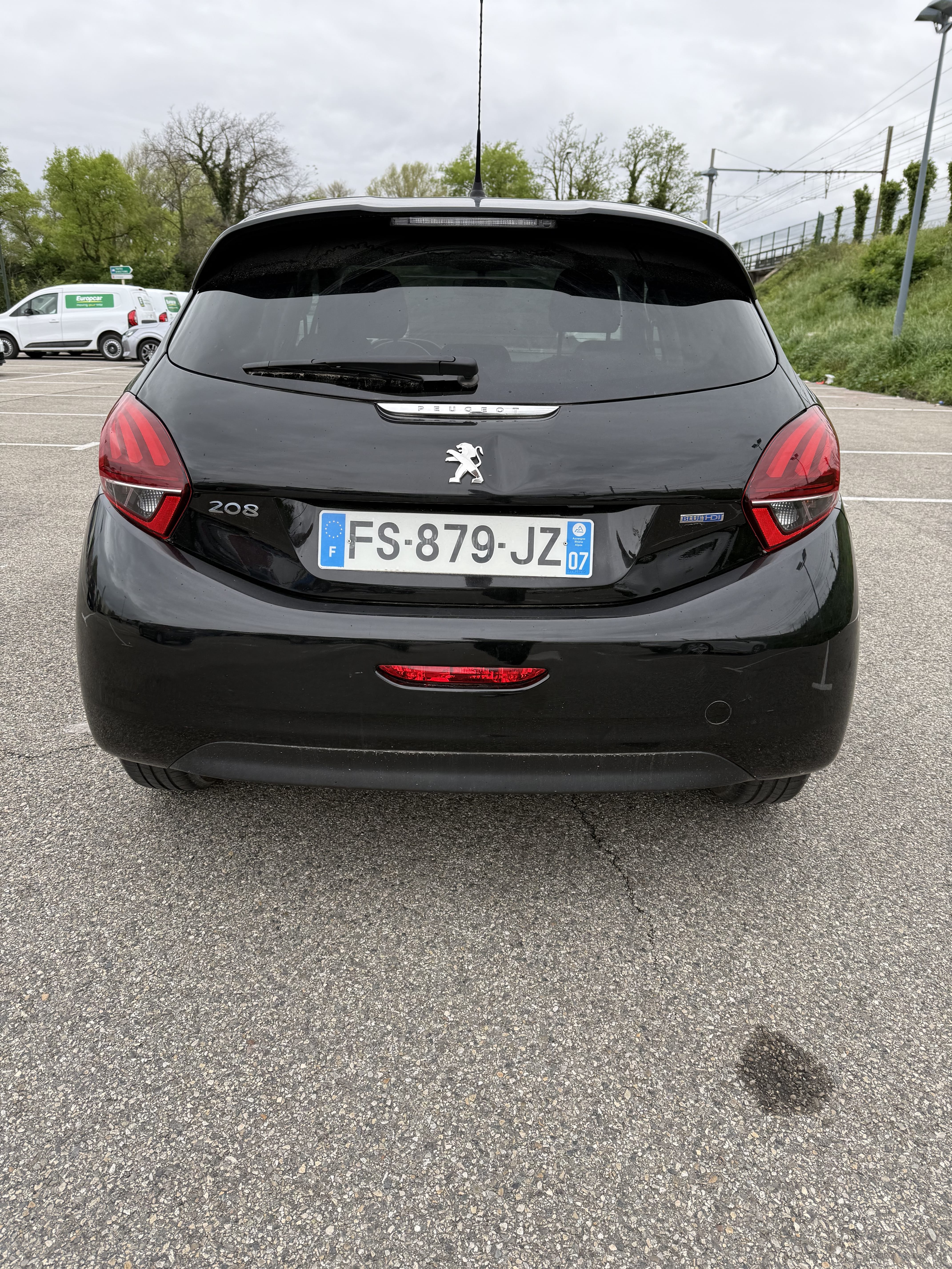 Peugeot 208 avec Entrée audio / iPod