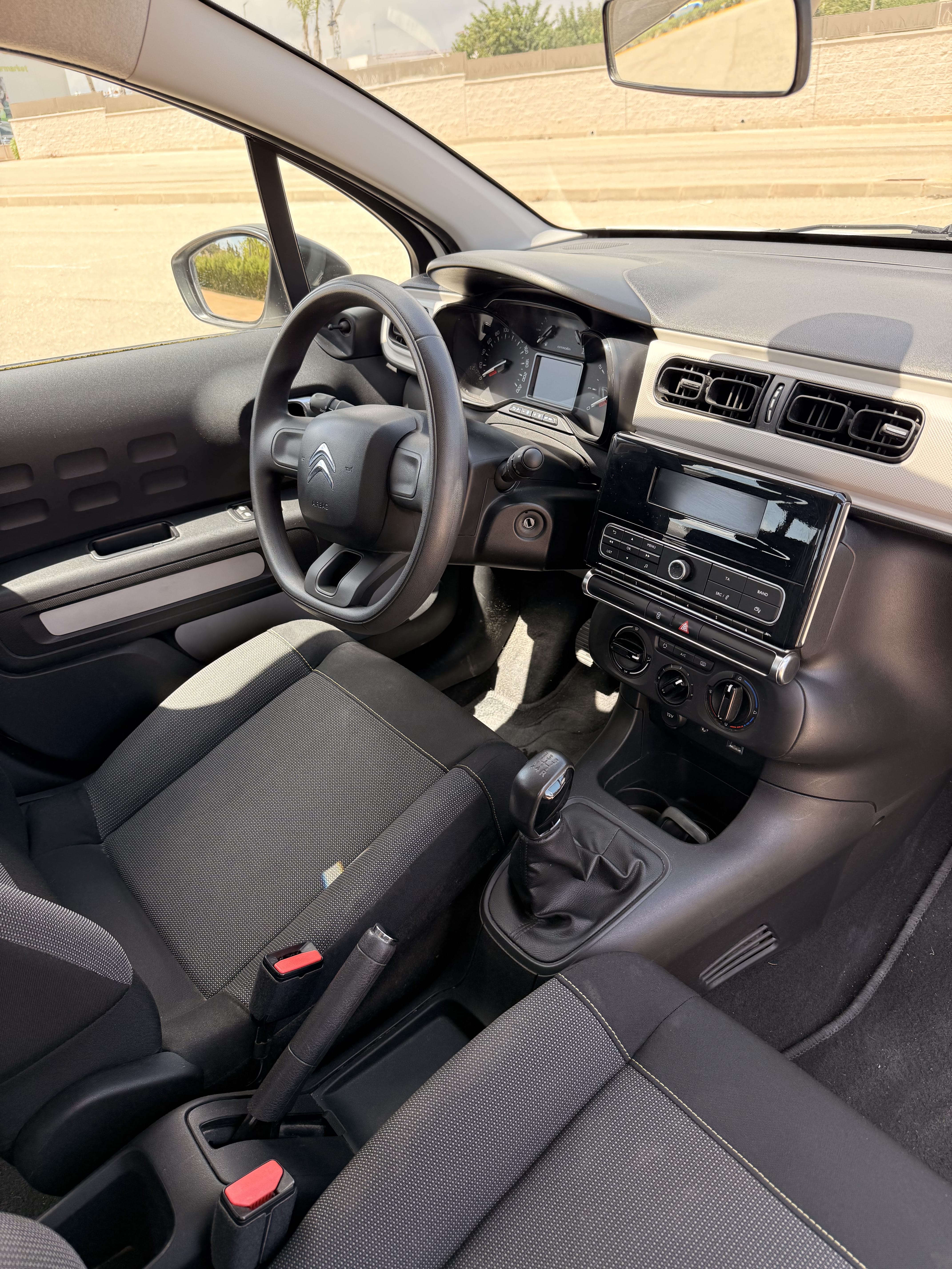 Citroen C3 1.2 pure tech con Radio 