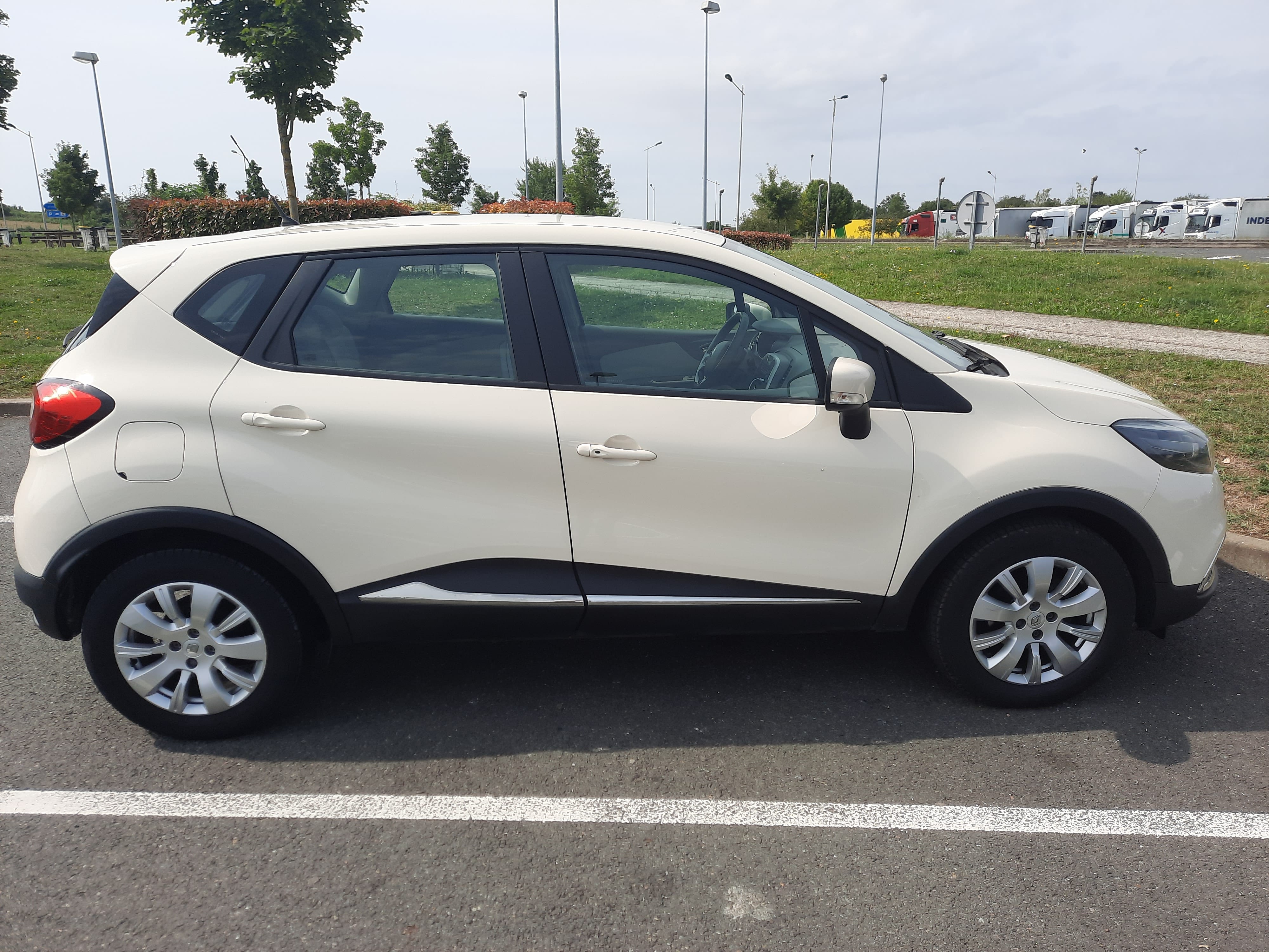 Renault Captur, 2013, Essence 98