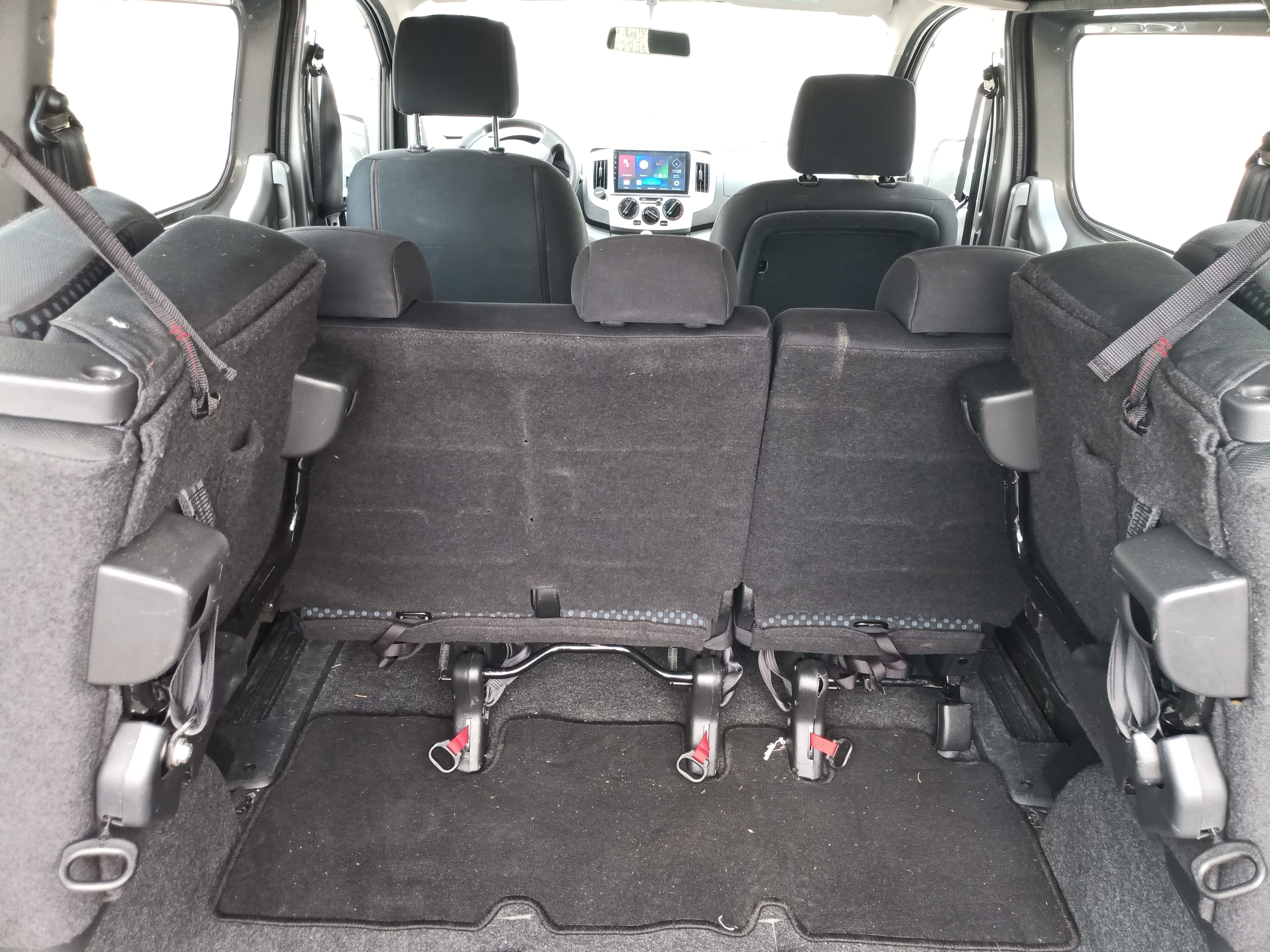 Nissan NV200 1.5 DCI avec Attelage