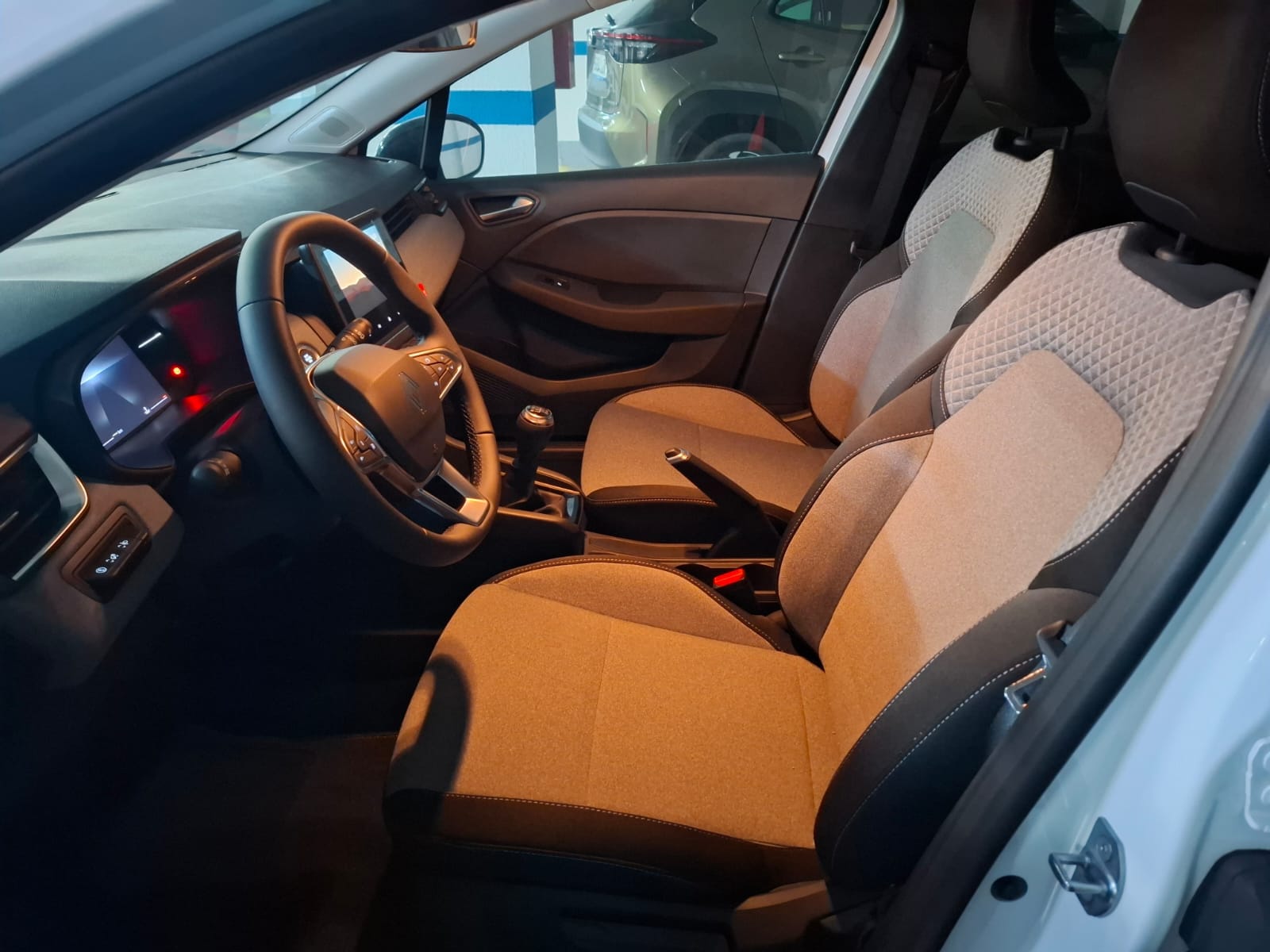 Renault Clio con Control de velocidad