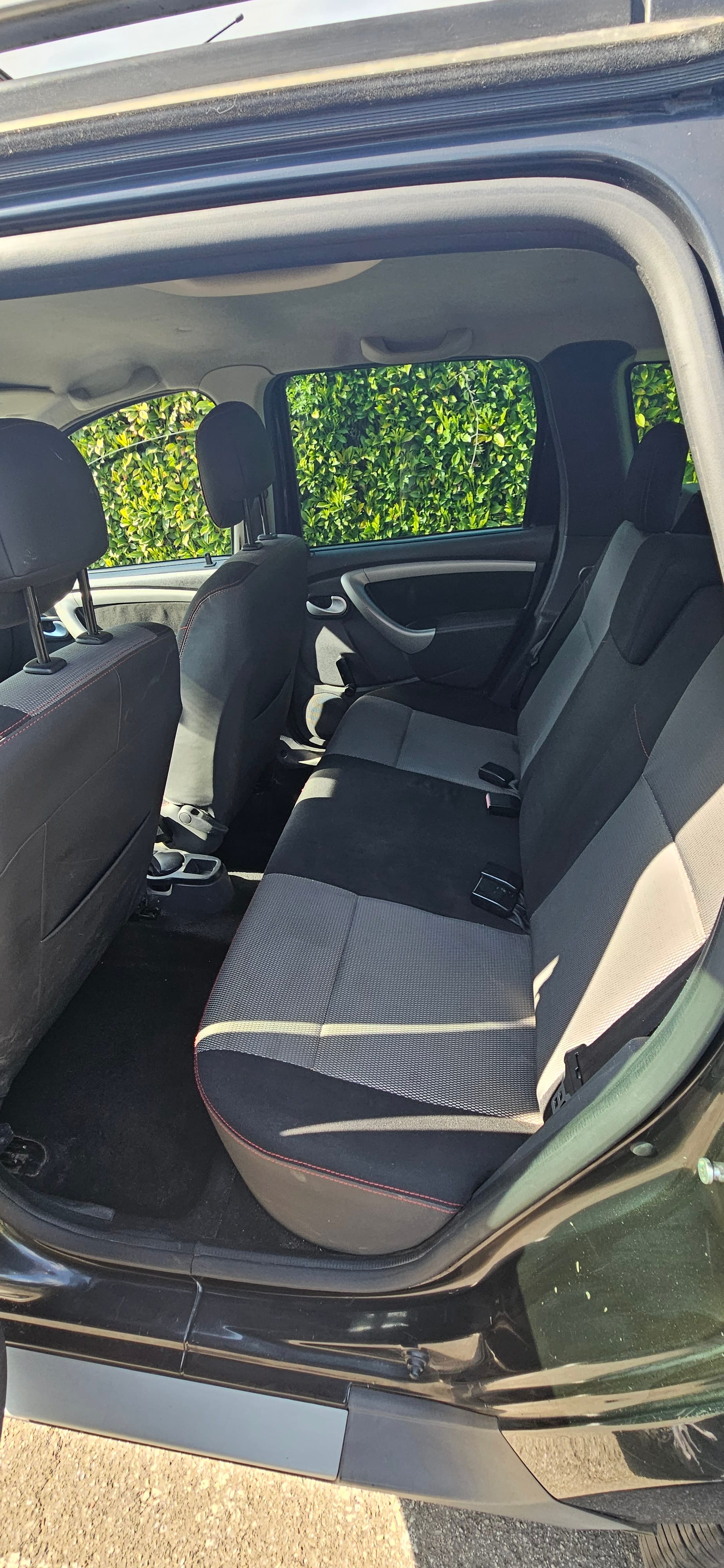 Dacia Duster avec Entrée audio / iPod