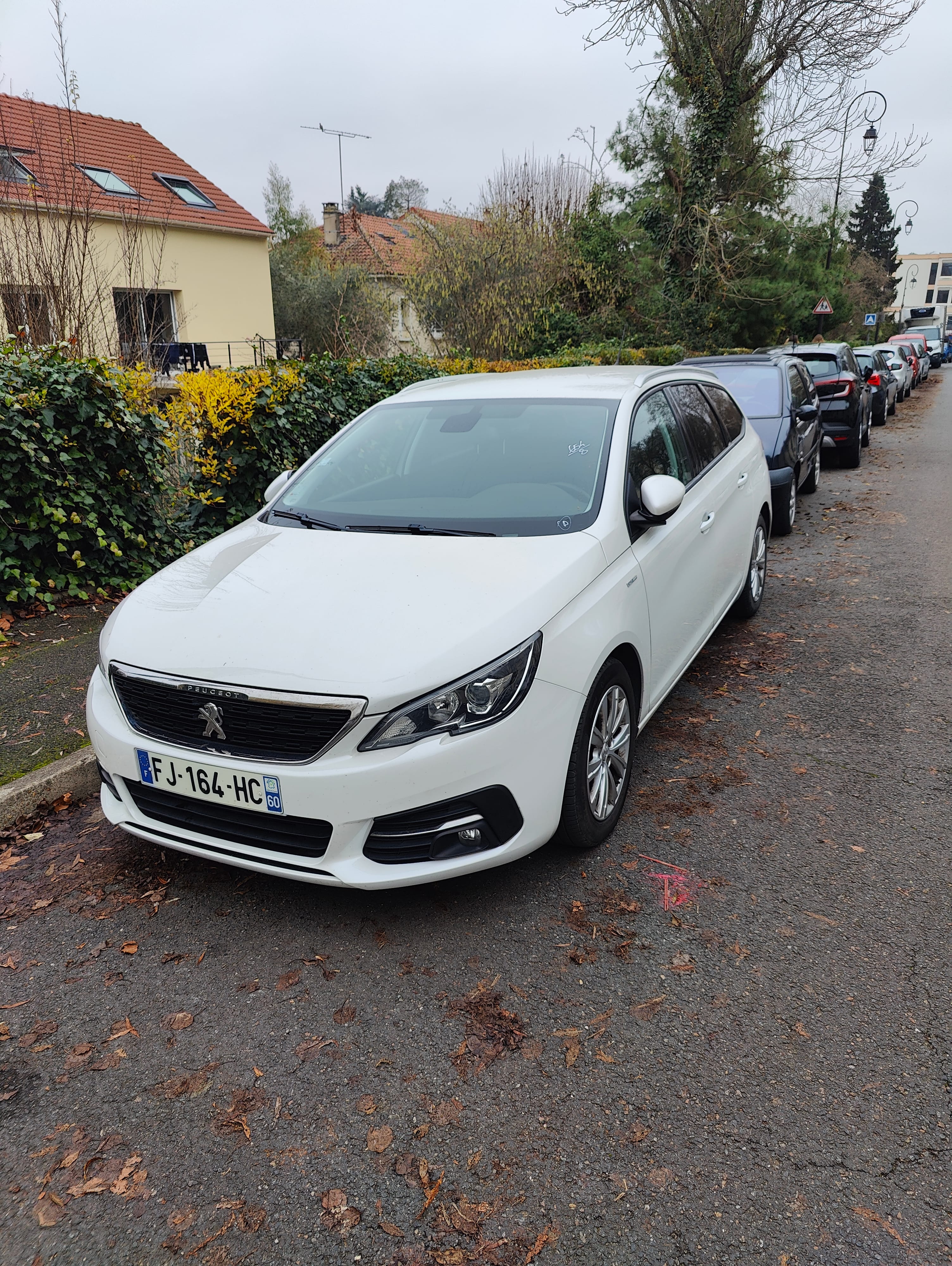 Peugeot 308 SW, 2019, Essence 98