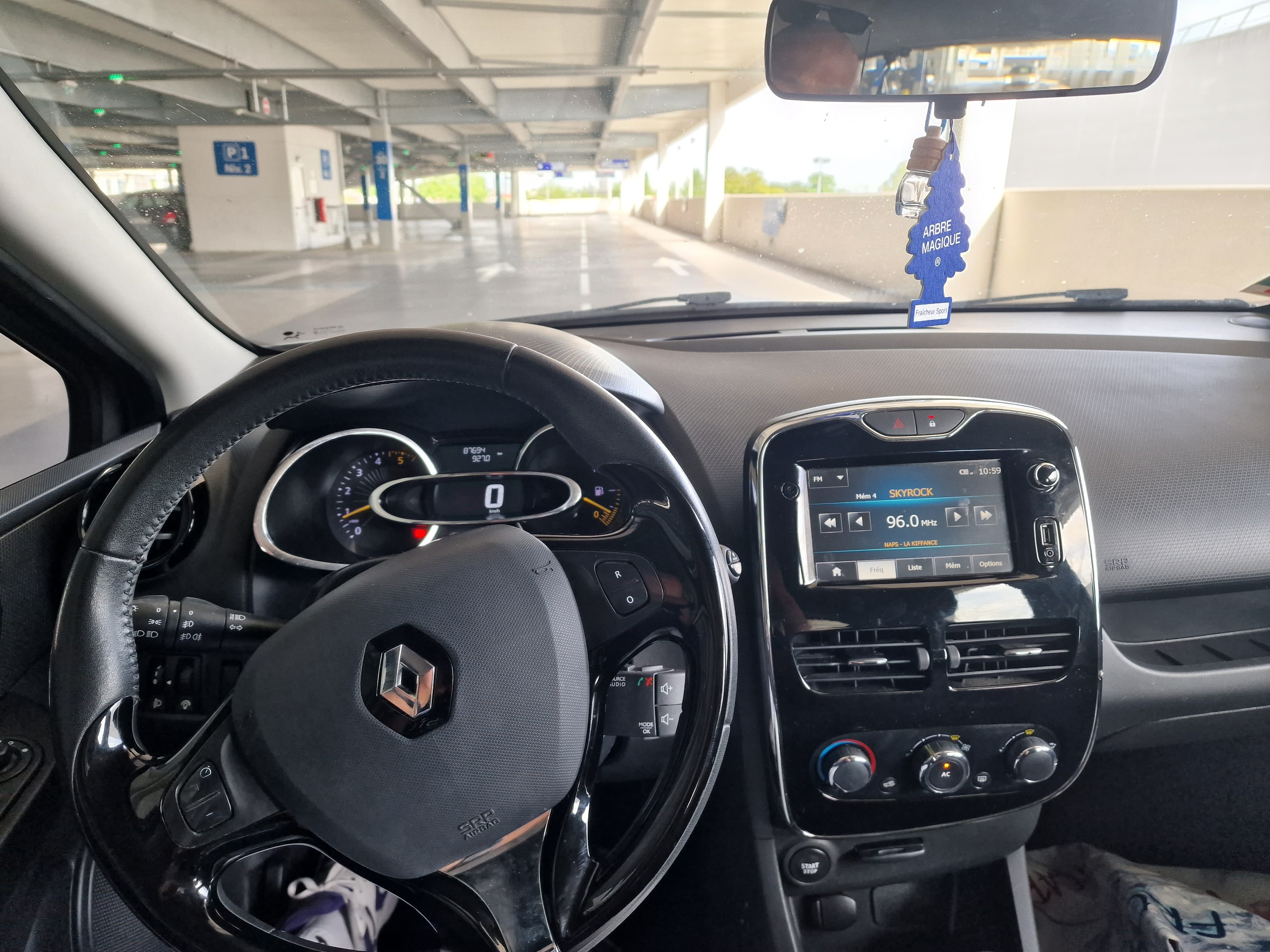 Renault Clio avec GPS