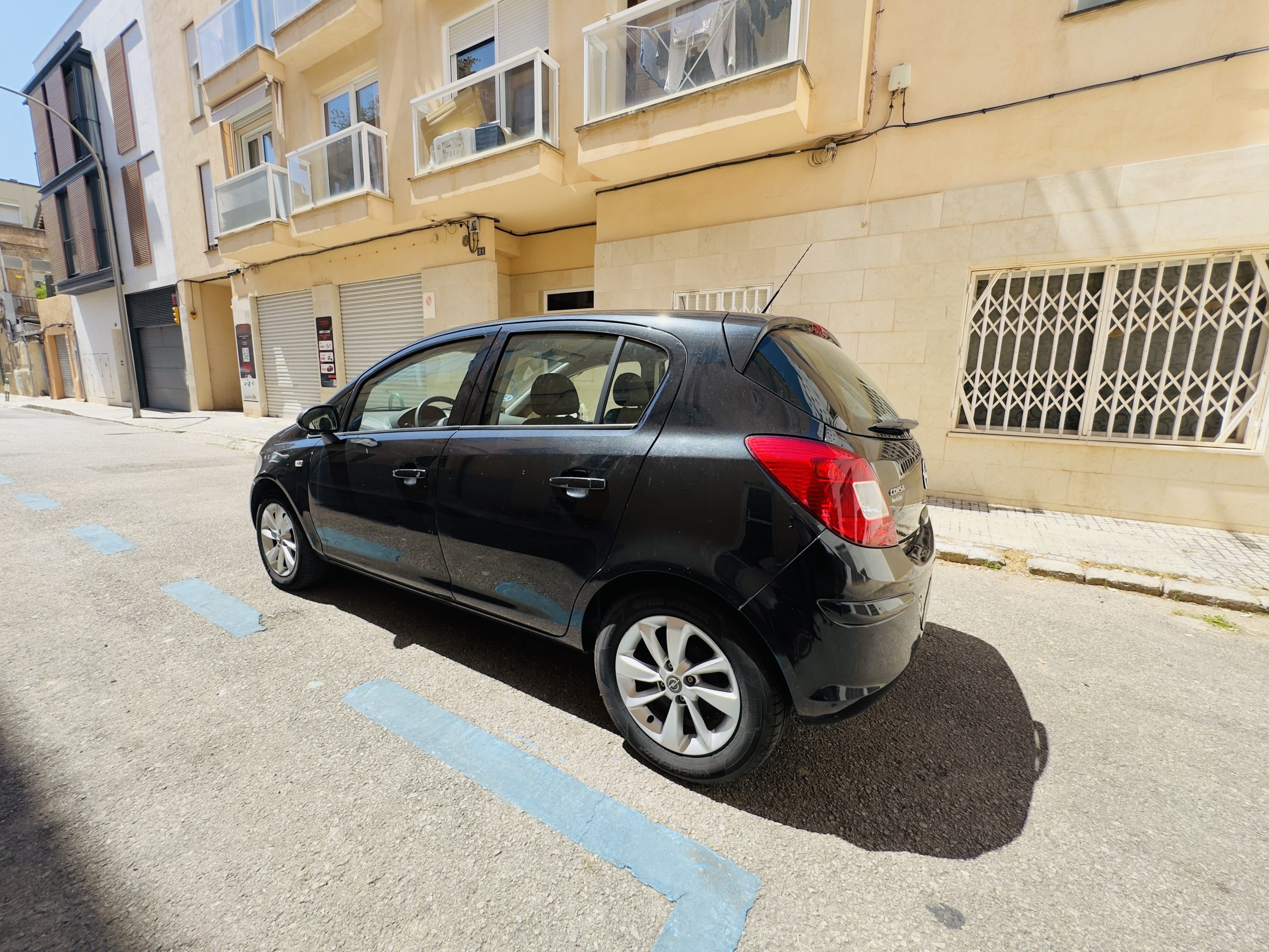 Opel Corsa con Cámara de marcha atrás