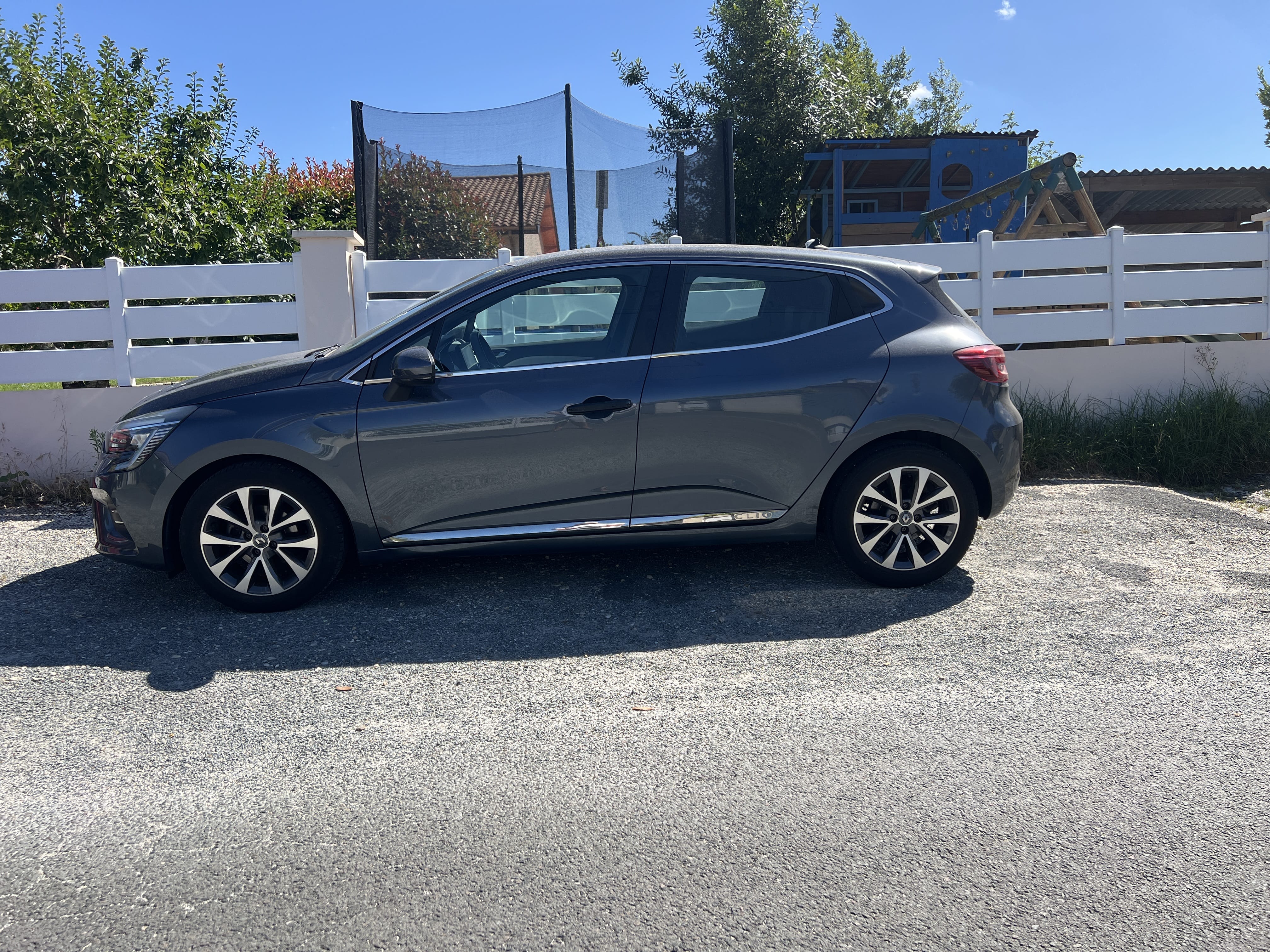 Renault Clio avec GPS