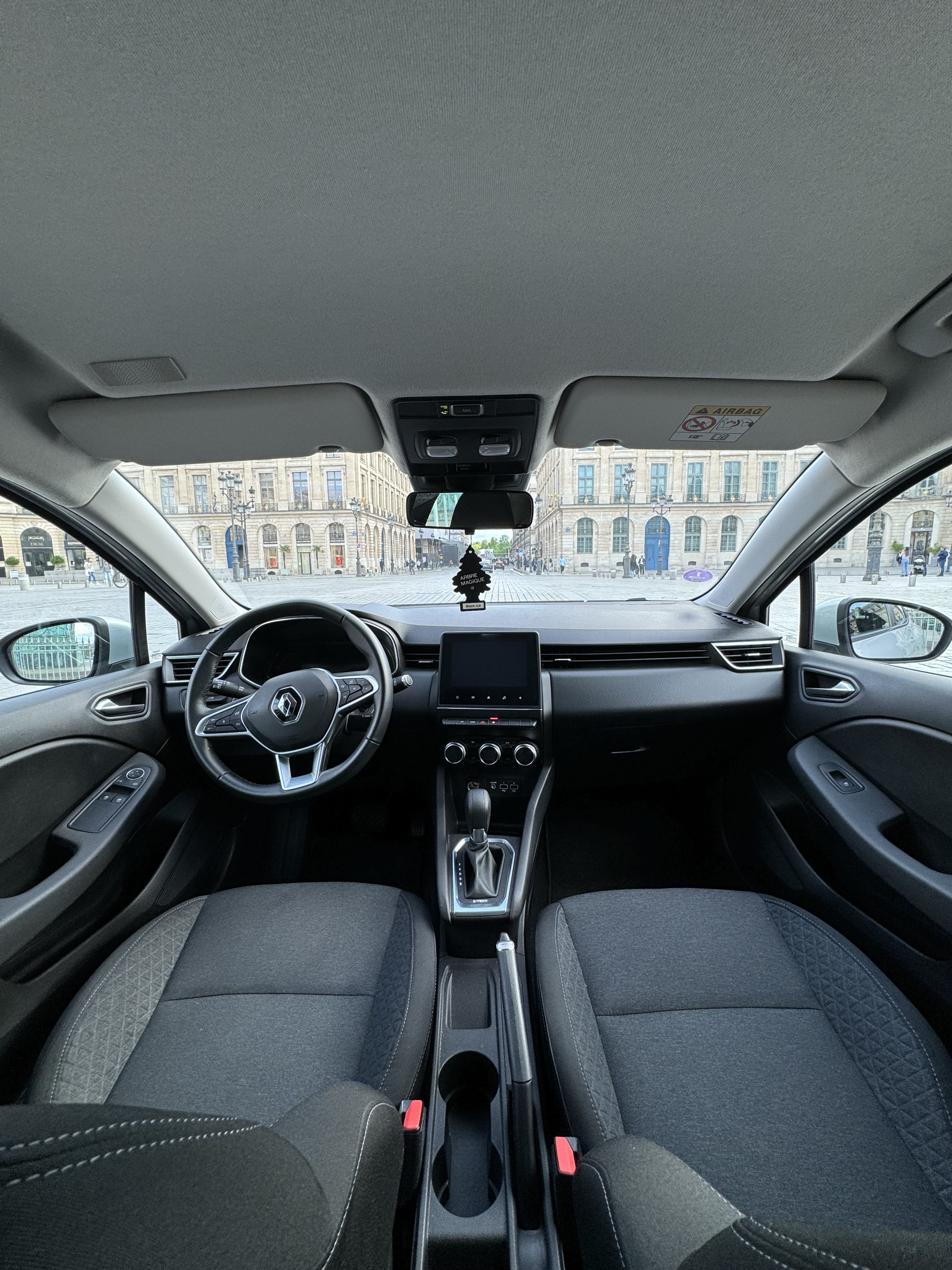 Renault Clio E-tech avec Régulateur de vitesse