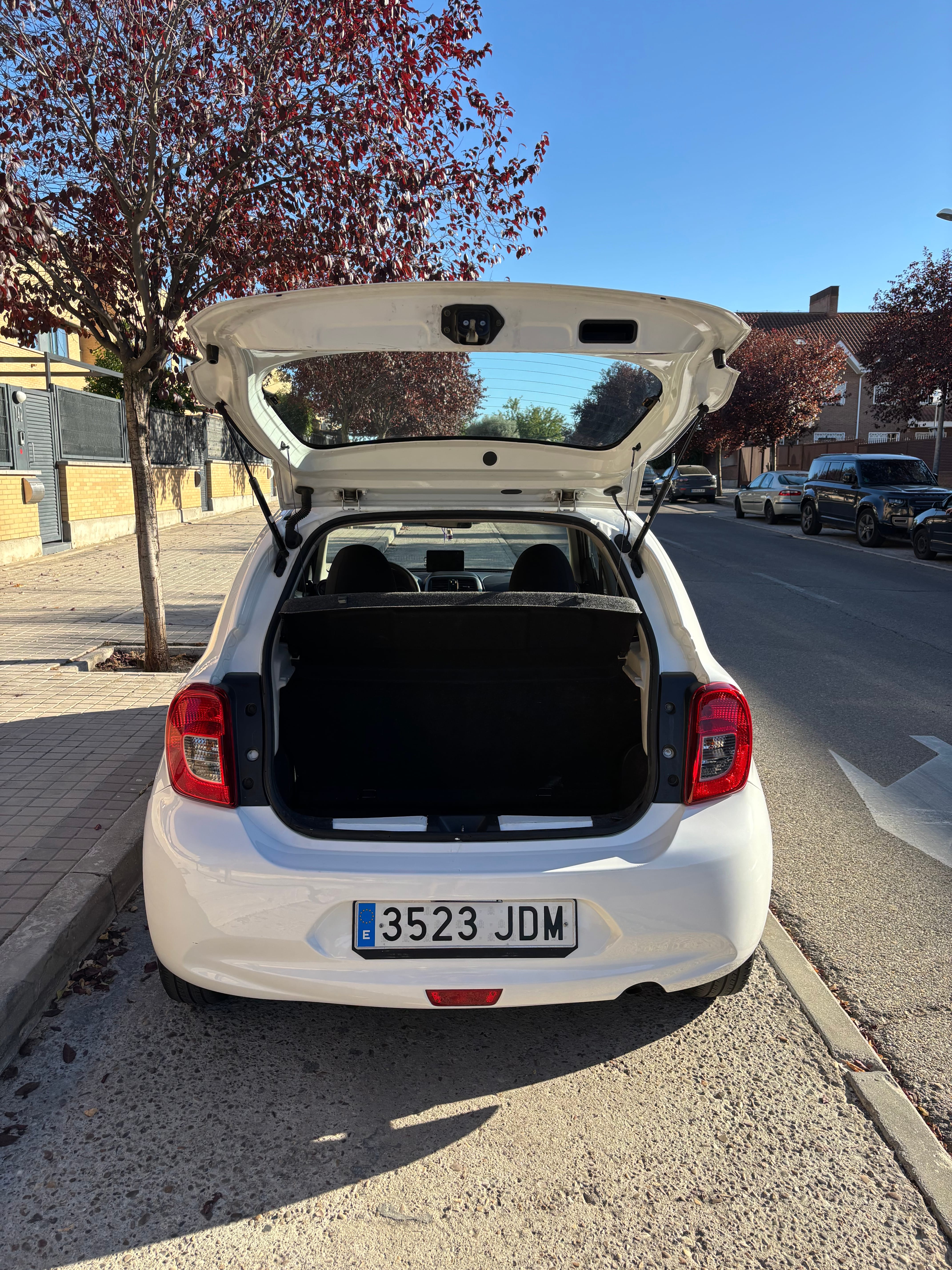 Nissan Micra  1.2 - Bajo consumo, 5 plazas y etiqueta C
