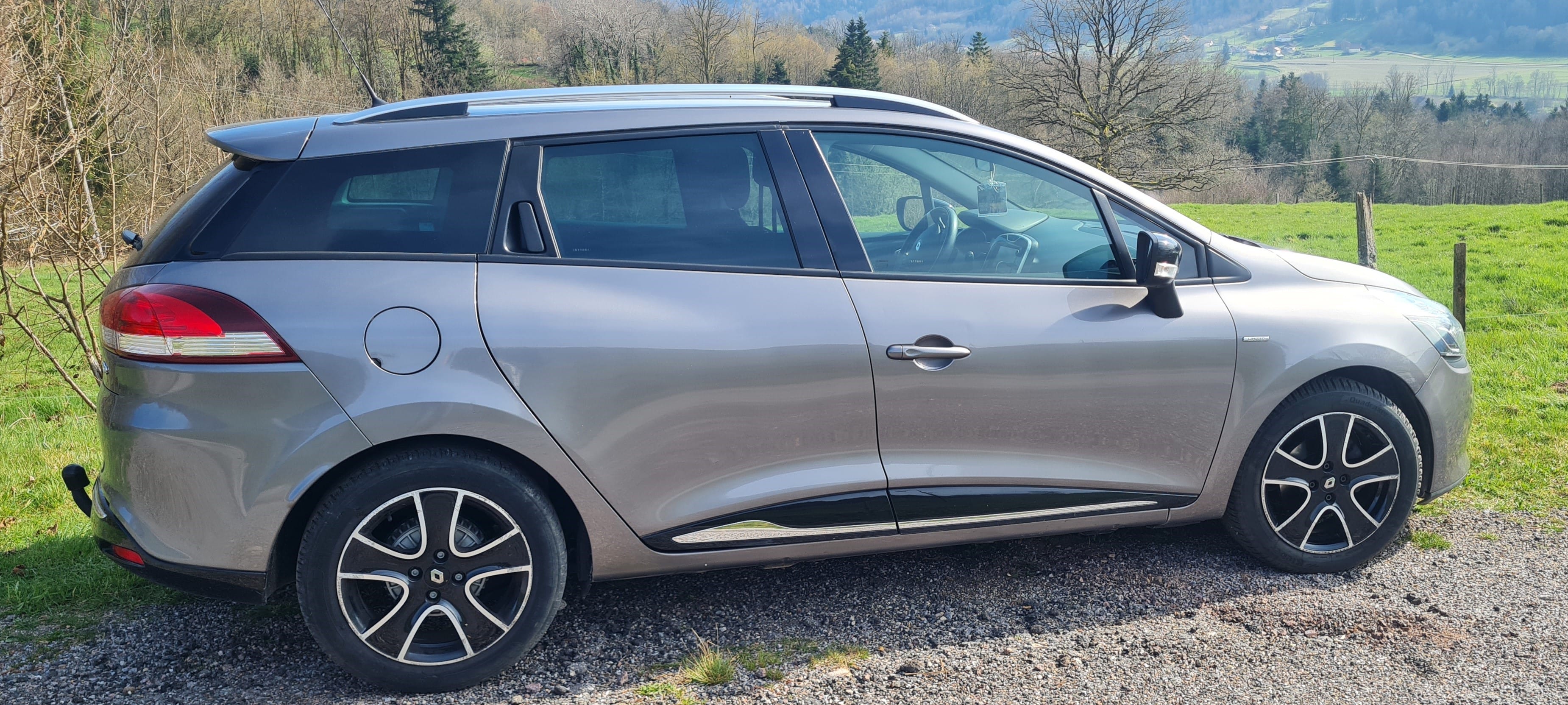 Renault Clio Estate 0.9 Tce avec Climatisation