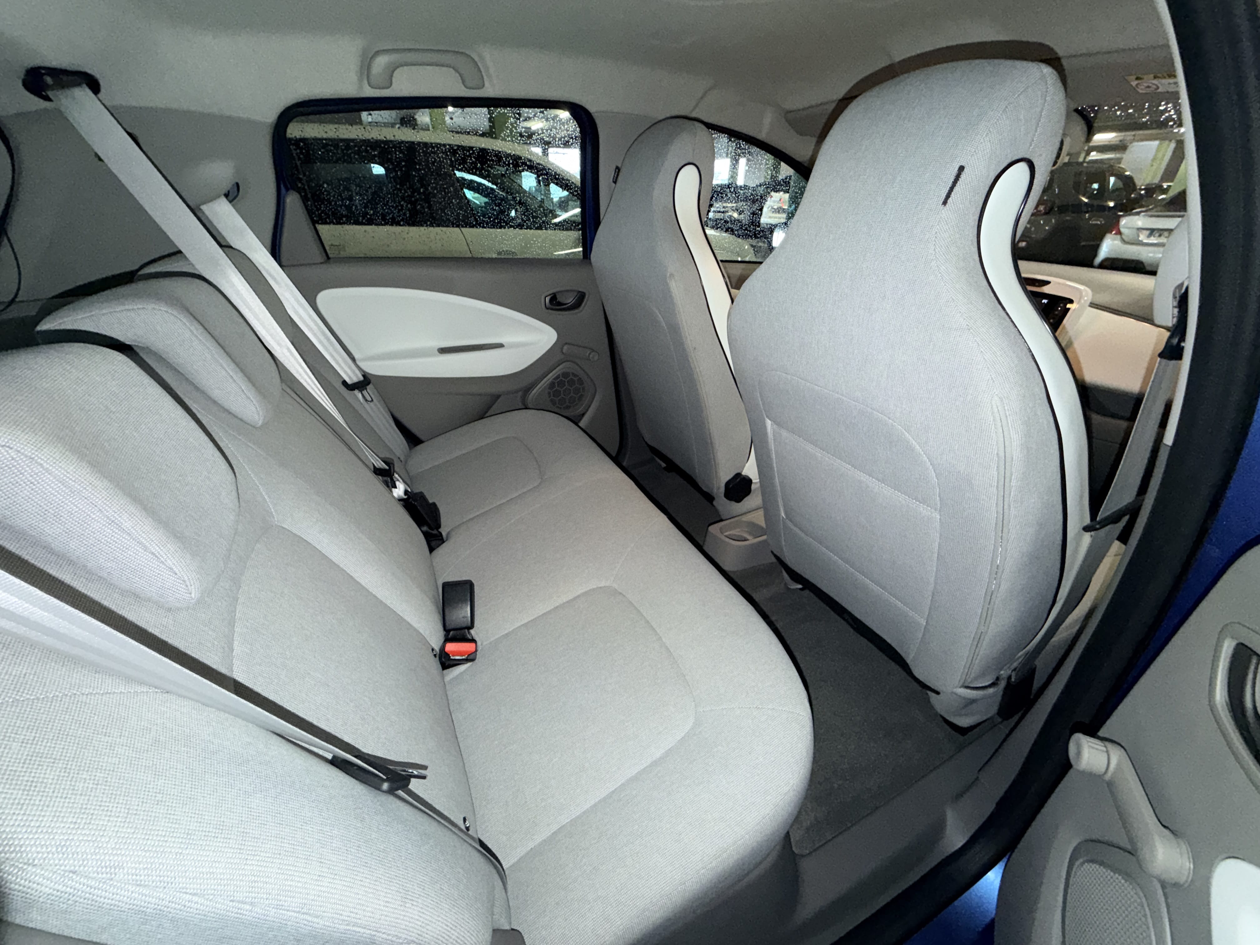 Renault ZOE Parc de petit bourg avec Port USB