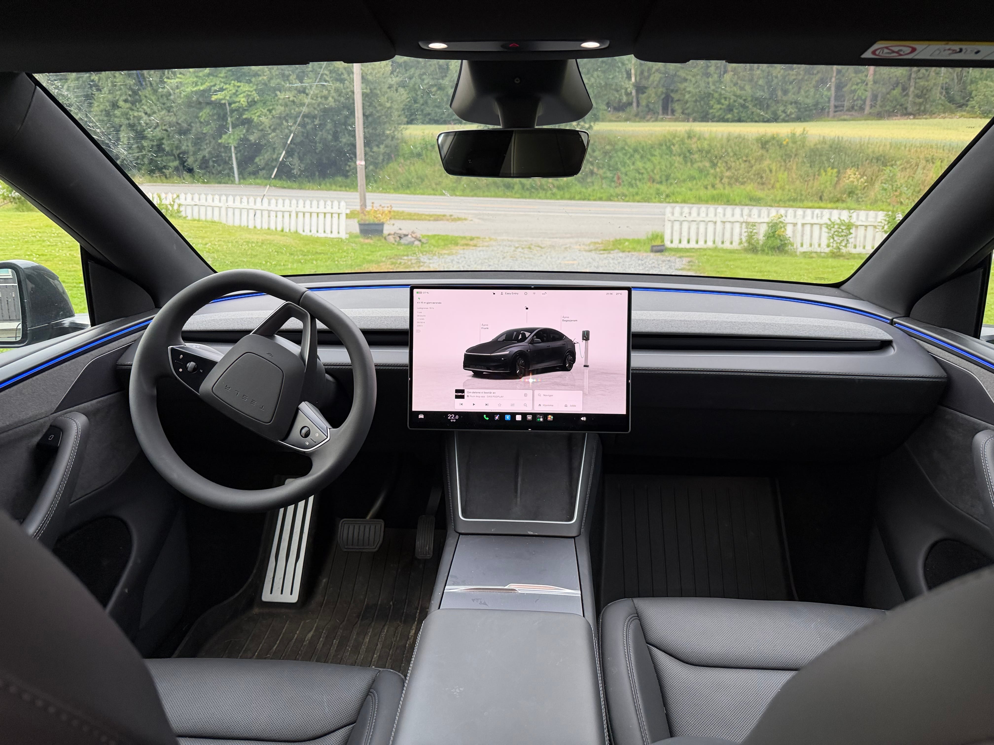 Tesla Model Y Long Range med GPS