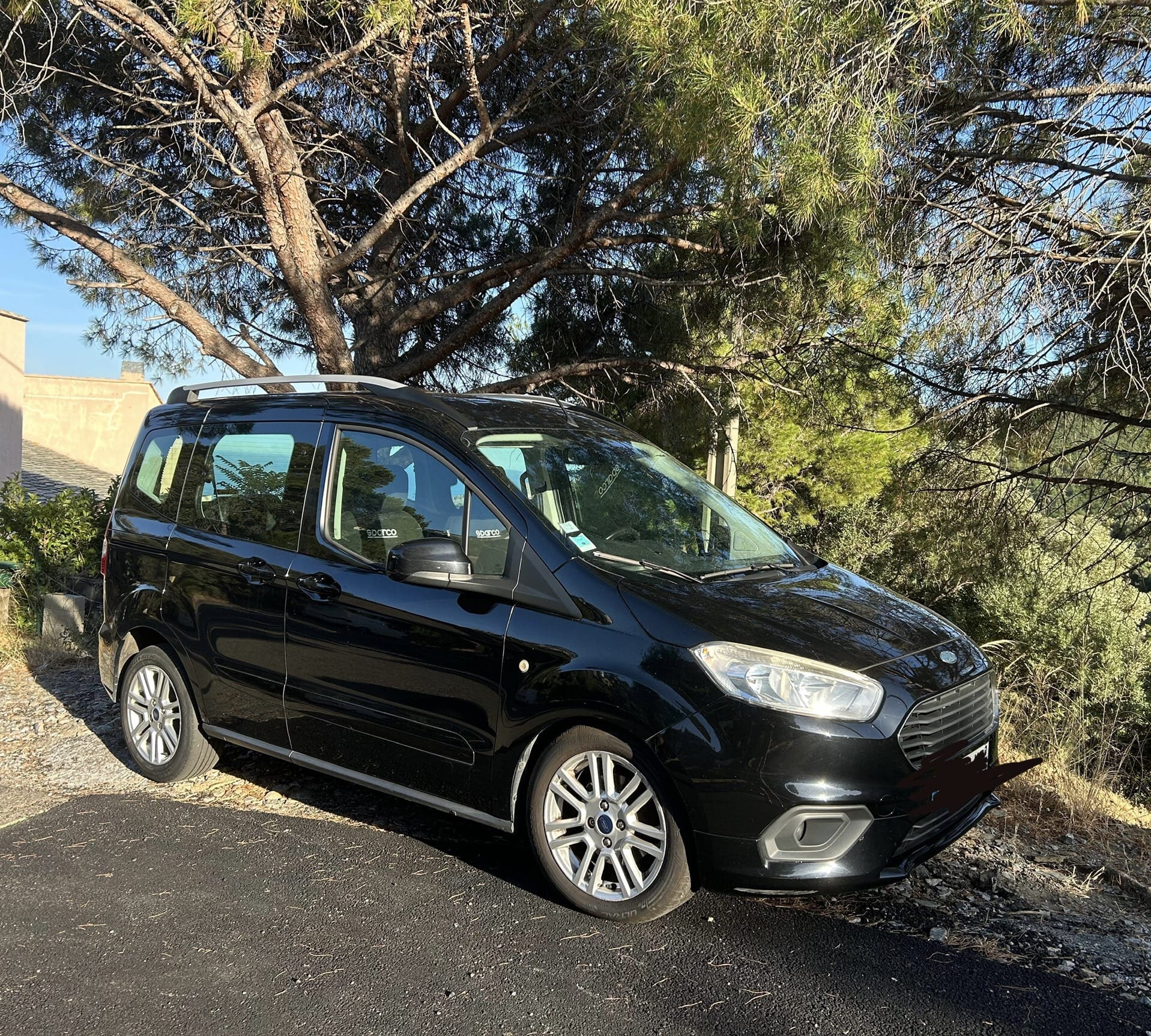 Ford Tourneo Courier, 2019, Essence 98